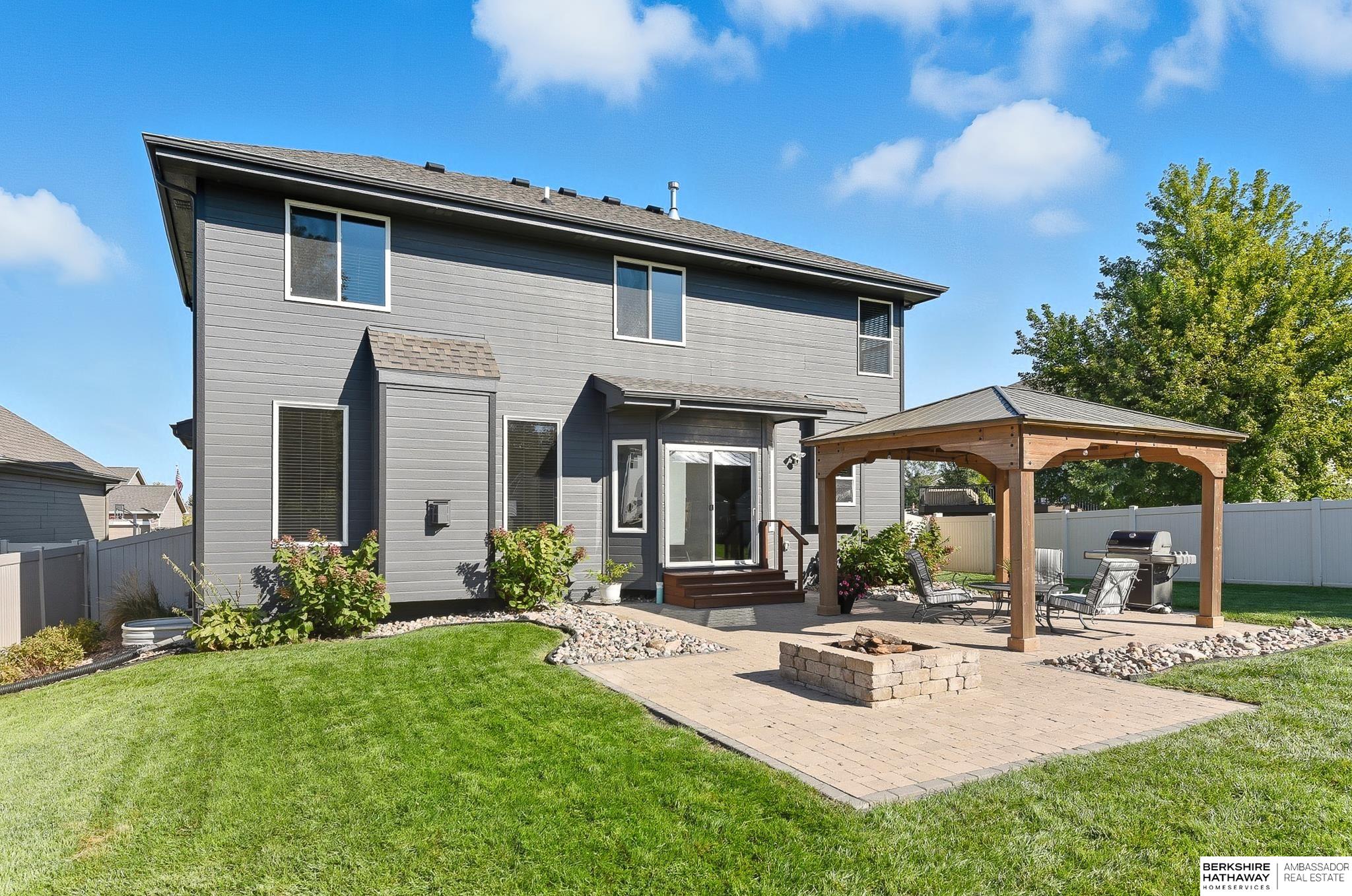 Gretna, Nebraska 68028, United States, 5 Bedrooms Bedrooms, ,3 BathroomsBathrooms,Residential,Active,217947