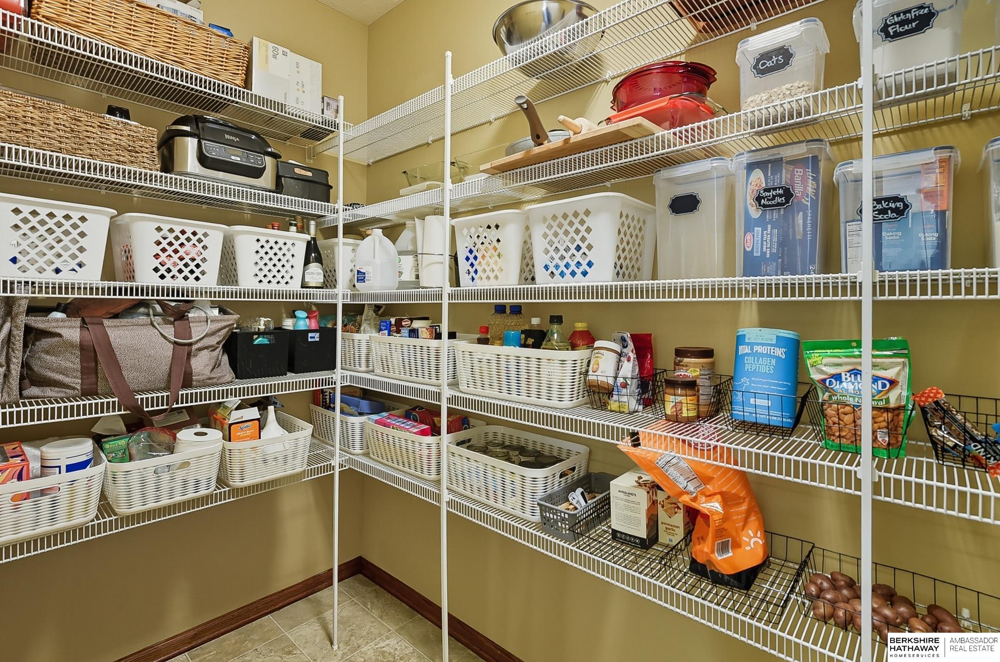 Gretna, Nebraska 68028, United States, 5 Bedrooms Bedrooms, ,3 BathroomsBathrooms,Residential,Active,217947