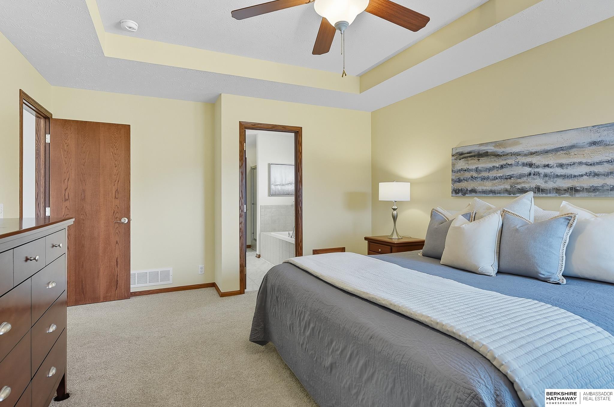 Gretna, Nebraska 68028, United States, 5 Bedrooms Bedrooms, ,3 BathroomsBathrooms,Residential,Active,217947