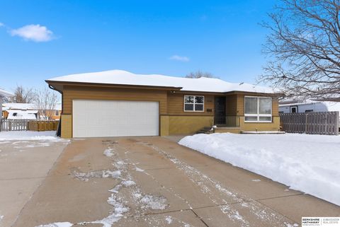 Photo of 2044 E 2nd Street, Fremont, NE 68025 (MLS # 22534064)