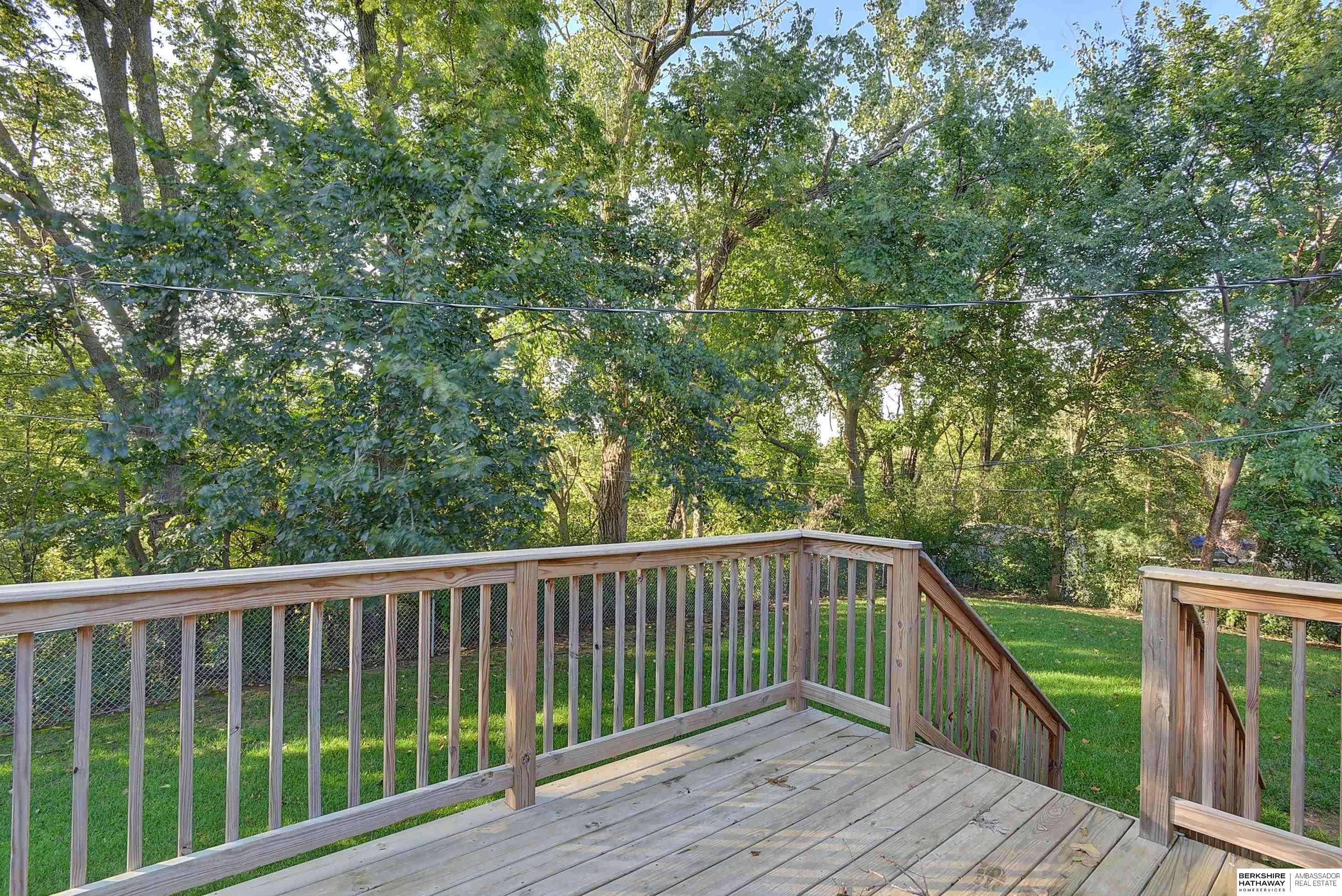 Omaha, Nebraska 68152, United States, 3 Bedrooms Bedrooms, ,2 BathroomsBathrooms,Residential,Active,217124