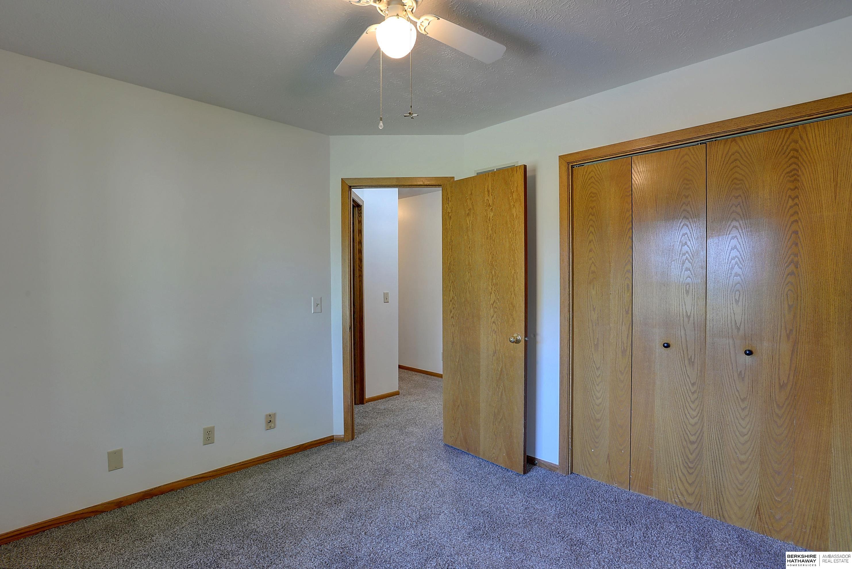 Omaha, Nebraska 68152, United States, 3 Bedrooms Bedrooms, ,2 BathroomsBathrooms,Residential,Active,217124