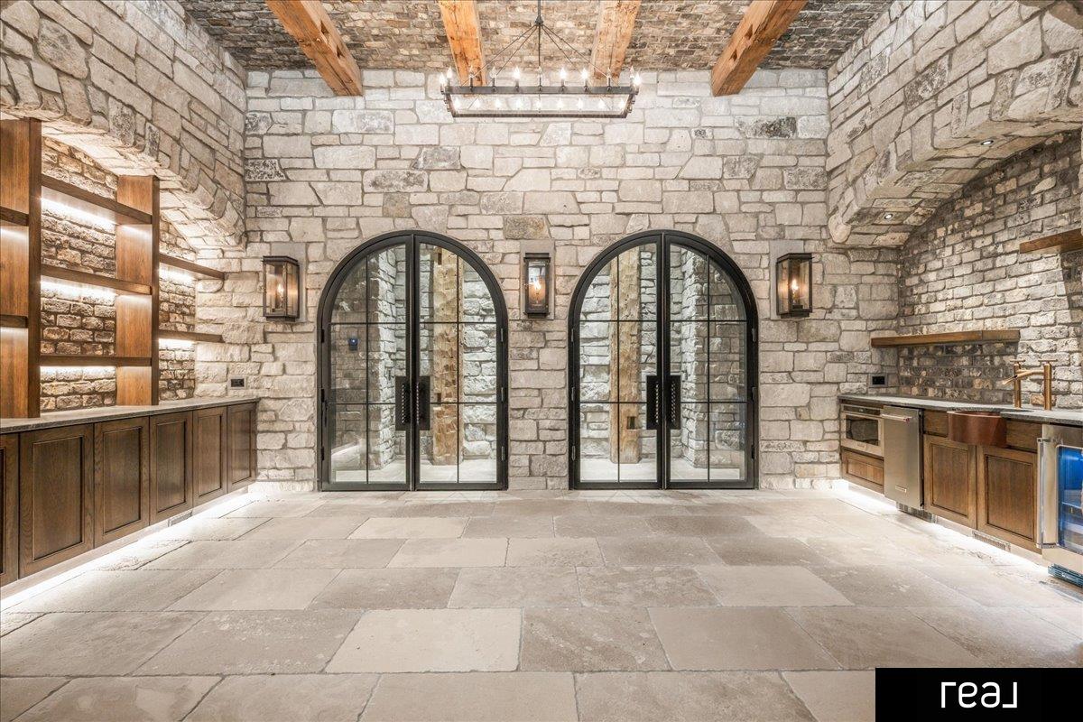 Walton, Nebraska 68461, United States, 6 Bedrooms Bedrooms, ,7 BathroomsBathrooms,Residential,Active,159100