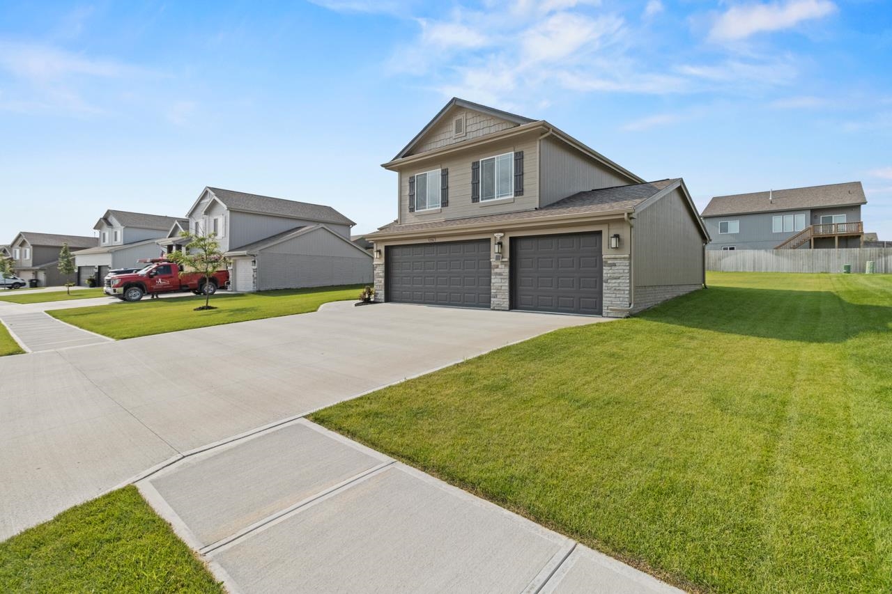 Papillion, Nebraska 68133, United States, 3 Bedrooms Bedrooms, ,2 BathroomsBathrooms,Residential,Active,173285