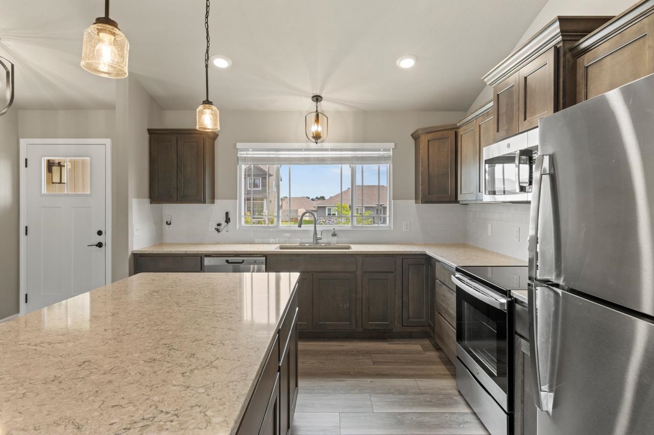 Papillion, Nebraska 68133, United States, 3 Bedrooms Bedrooms, ,2 BathroomsBathrooms,Residential,Active,173285