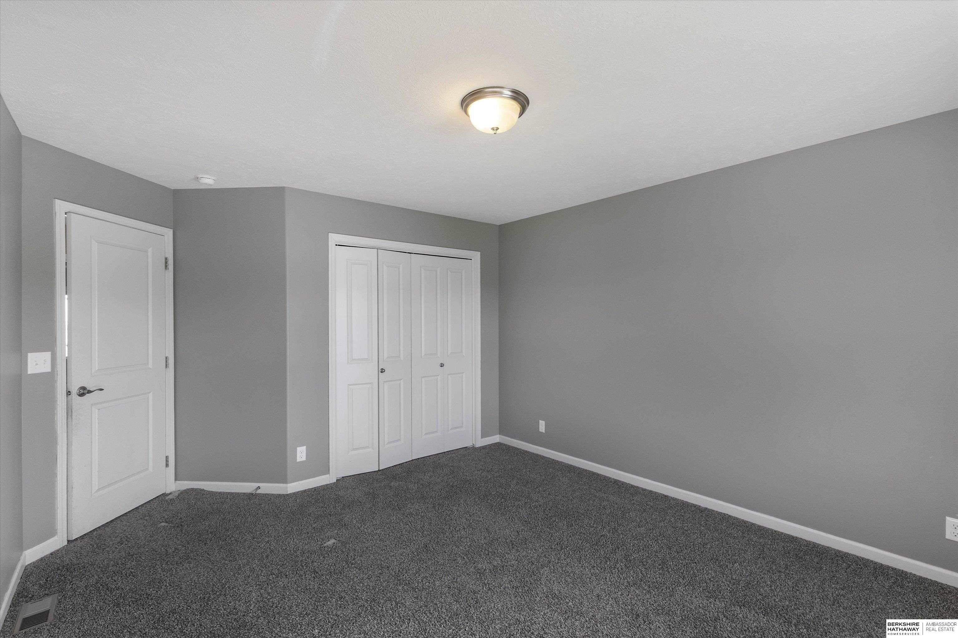 Bennington, Nebraska 68007, United States, 5 Bedrooms Bedrooms, ,3 BathroomsBathrooms,Residential,Active,226333