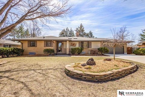 Photo of 2925 Kucera Drive, Lincoln, NE 68502 (MLS # 22607451)