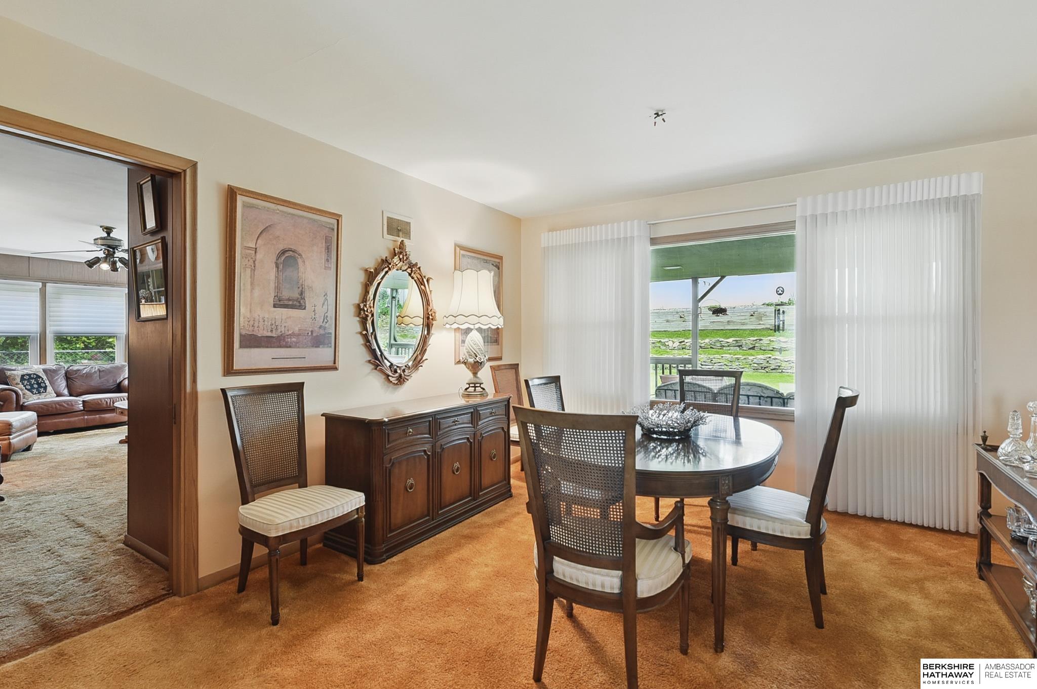 Omaha, Nebraska 68132, United States, 3 Bedrooms Bedrooms, ,3 BathroomsBathrooms,Residential,Active,147679