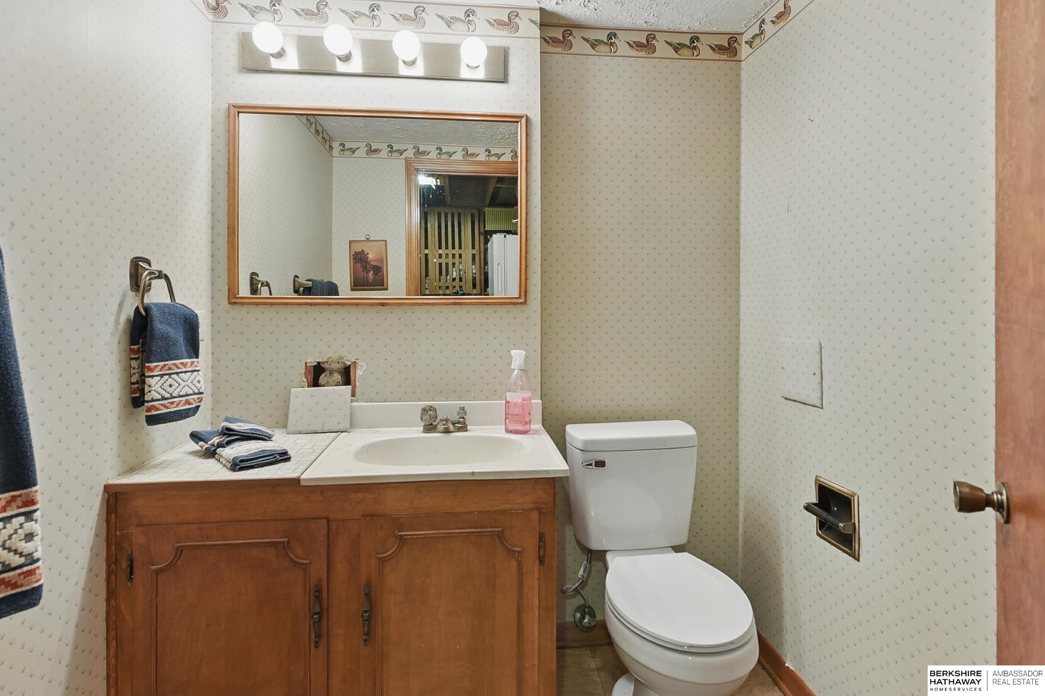 Omaha, Nebraska 68132, United States, 3 Bedrooms Bedrooms, ,3 BathroomsBathrooms,Residential,Active,147679