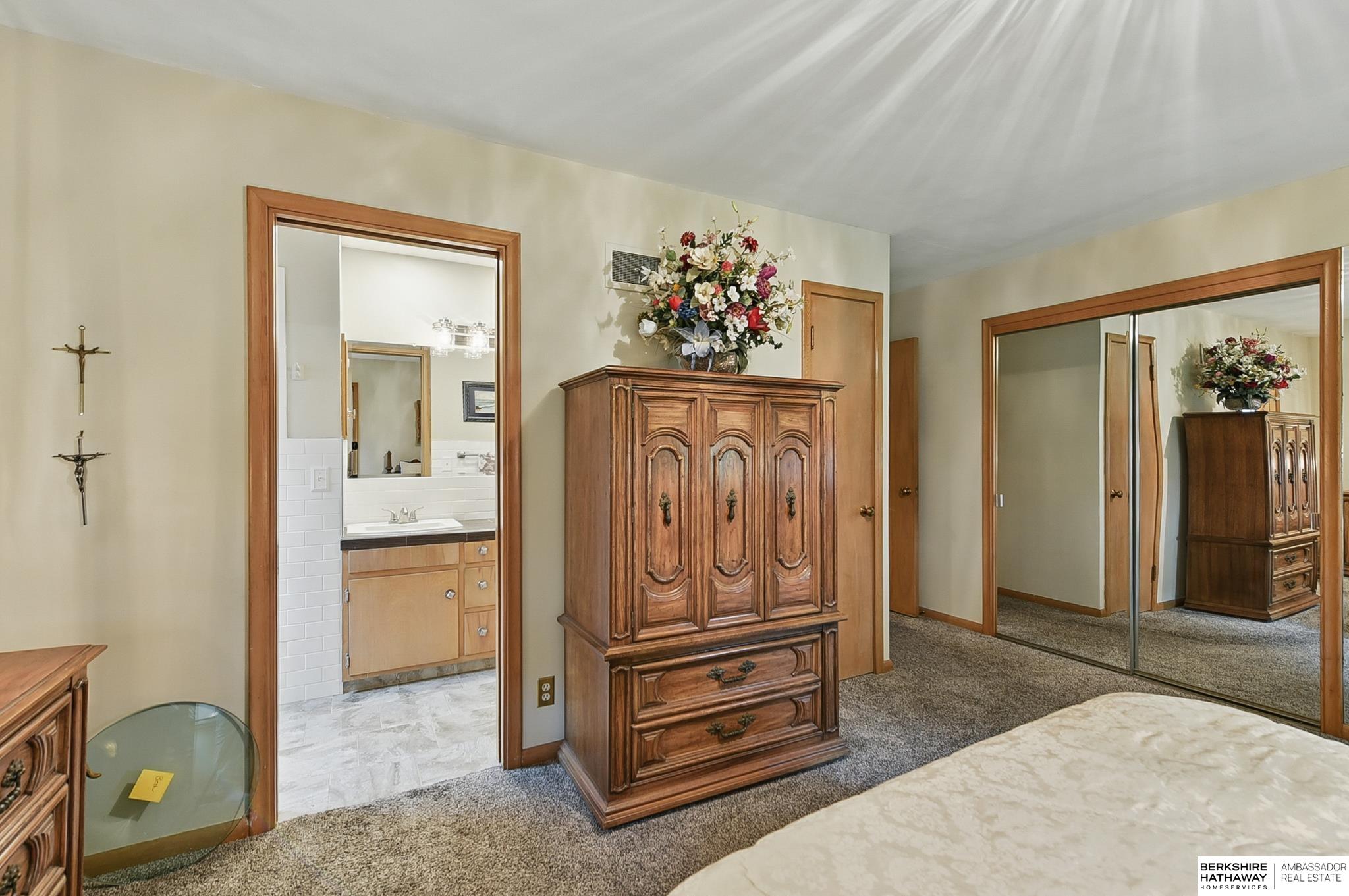 Omaha, Nebraska 68132, United States, 3 Bedrooms Bedrooms, ,3 BathroomsBathrooms,Residential,Active,147679