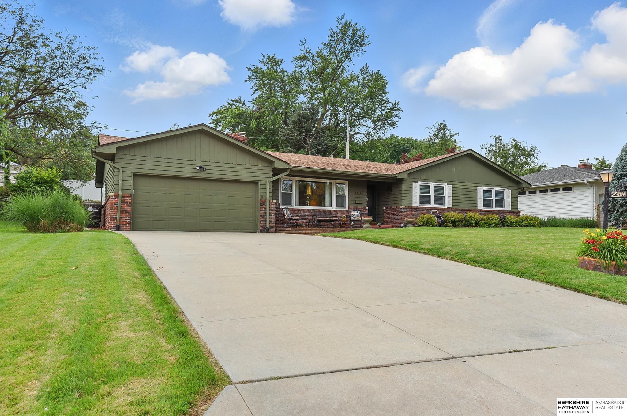 Omaha, Nebraska 68132, United States, 3 Bedrooms Bedrooms, ,3 BathroomsBathrooms,Residential,Active,147679