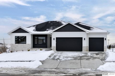 Photo of 5401 N 205 Street, Elkhorn, NE 68022 (MLS # 22534416)