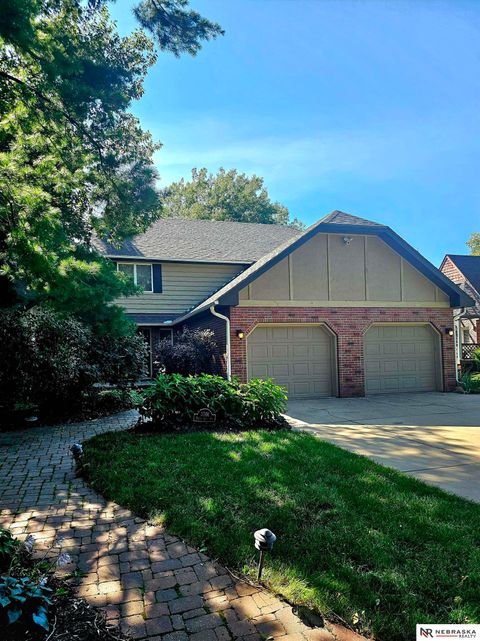 Photo of 3501 S Hope Court, Lincoln, NE 68502 (MLS # 22534728)