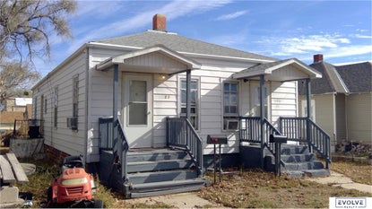 303 E 7th St – Investment Home