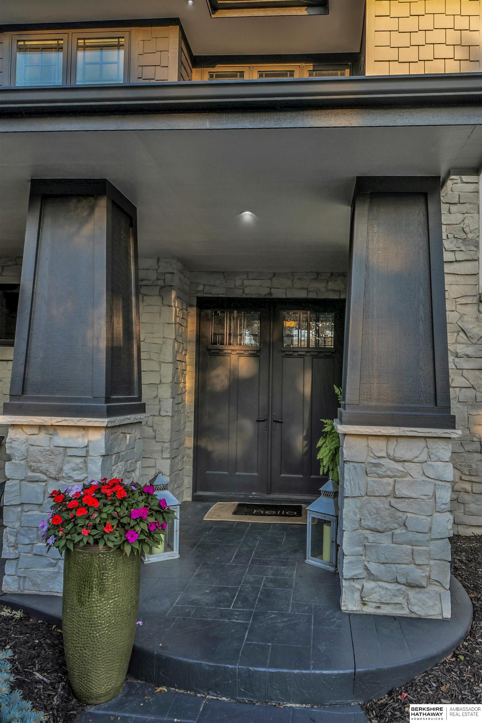 Elkhorn, Nebraska 68022, United States, 6 Bedrooms Bedrooms, ,4 BathroomsBathrooms,Residential,Pending,120163