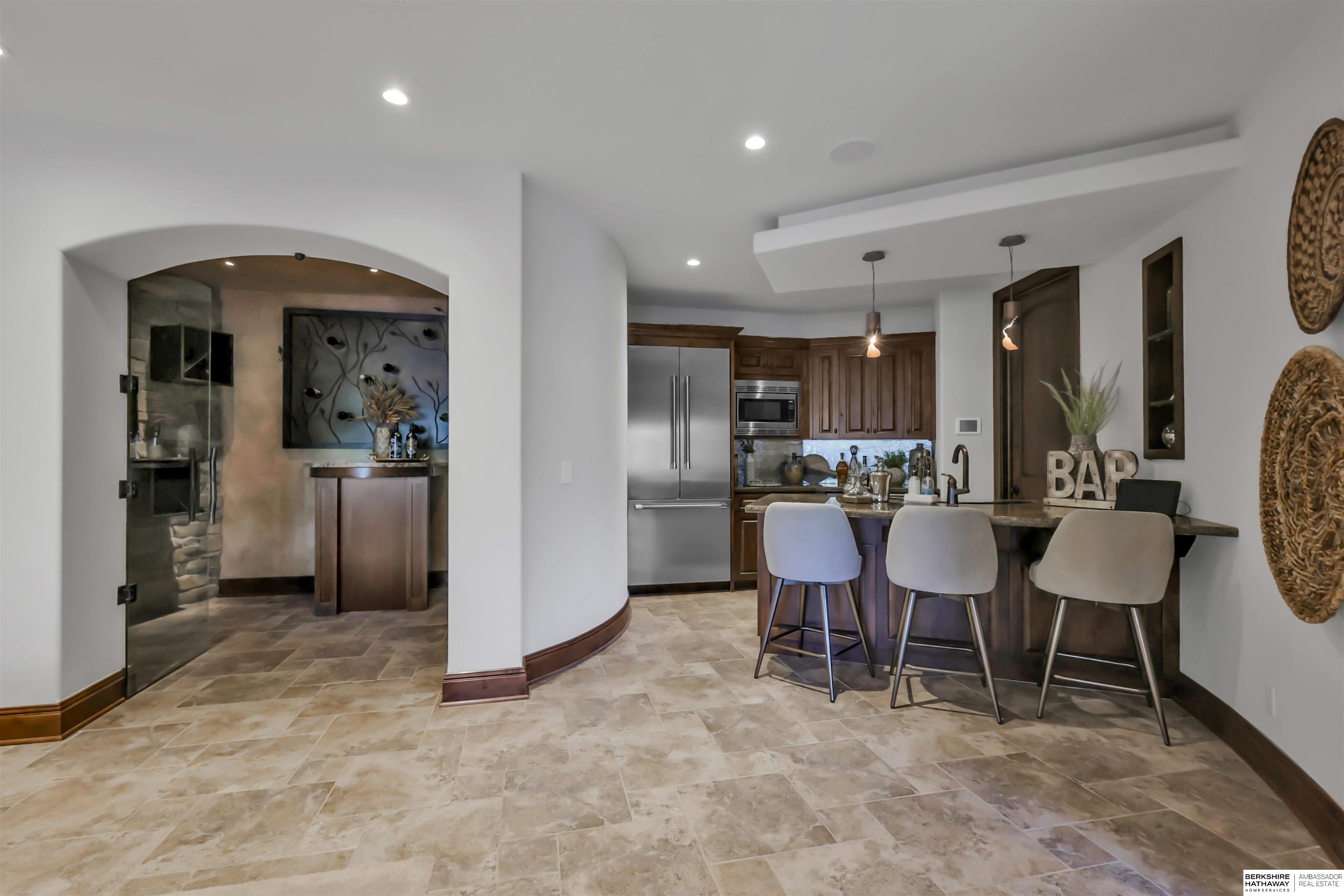 Elkhorn, Nebraska 68022, United States, 6 Bedrooms Bedrooms, ,4 BathroomsBathrooms,Residential,Pending,120163