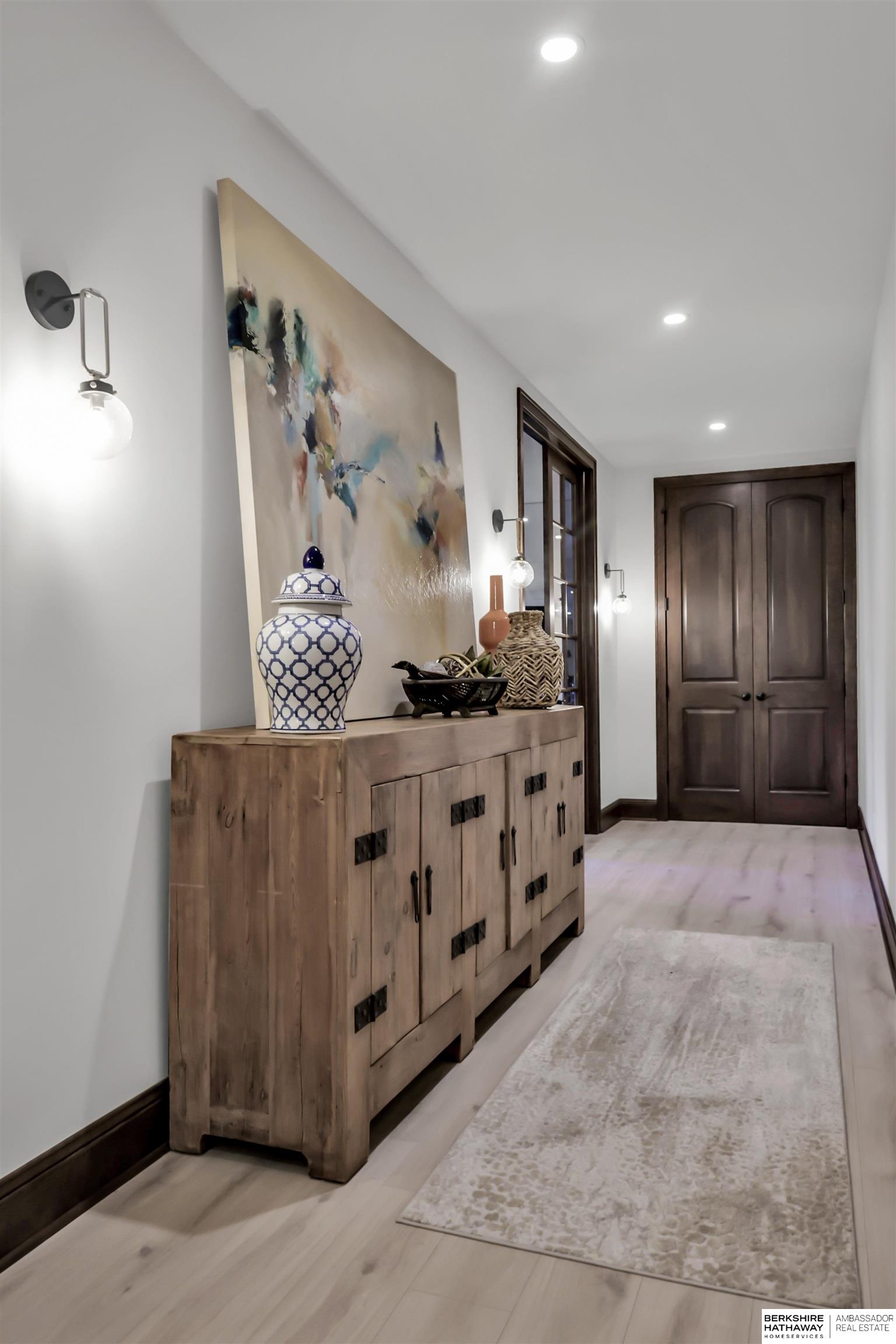 Elkhorn, Nebraska 68022, United States, 6 Bedrooms Bedrooms, ,4 BathroomsBathrooms,Residential,Pending,120163