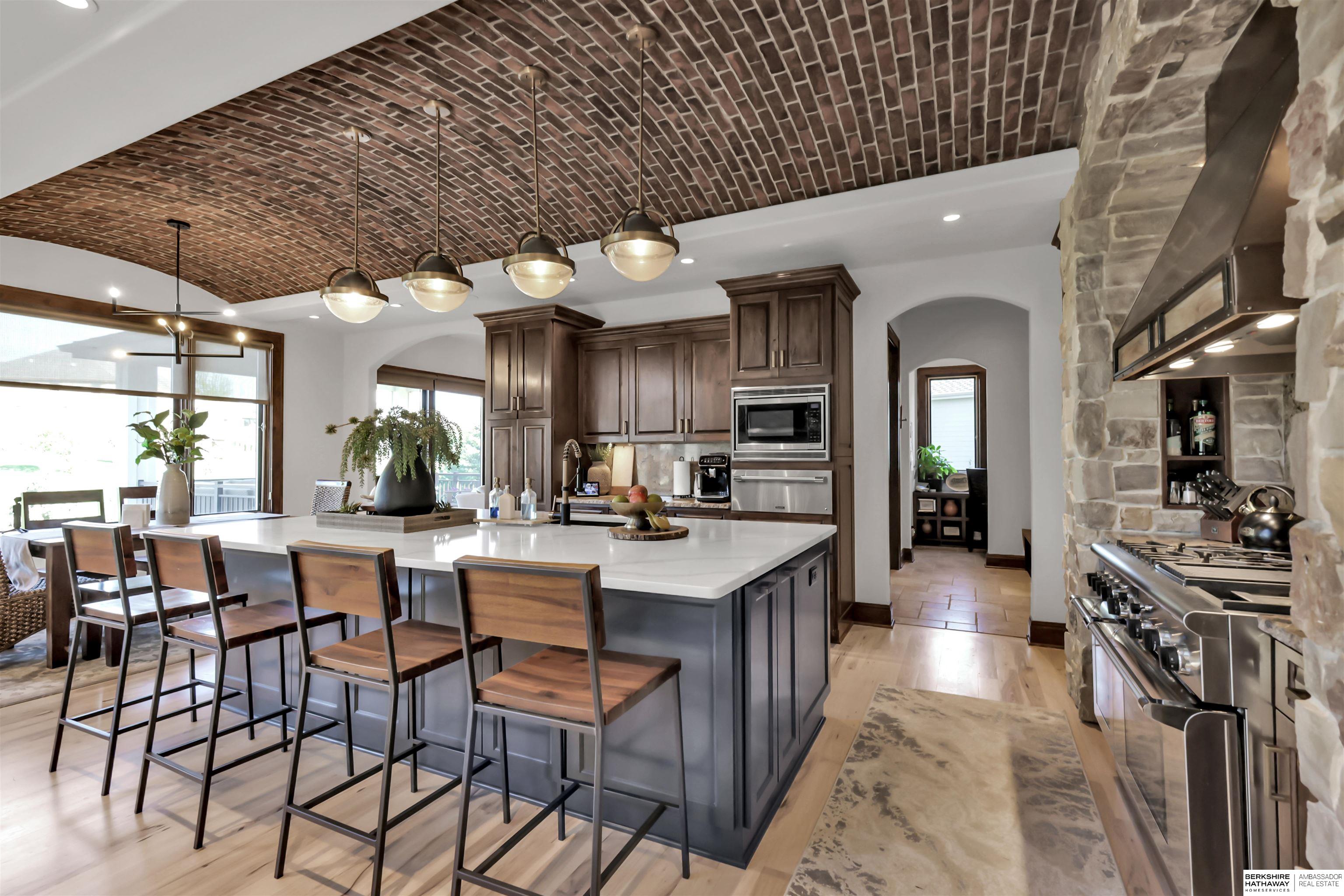 Elkhorn, Nebraska 68022, United States, 6 Bedrooms Bedrooms, ,4 BathroomsBathrooms,Residential,Pending,120163