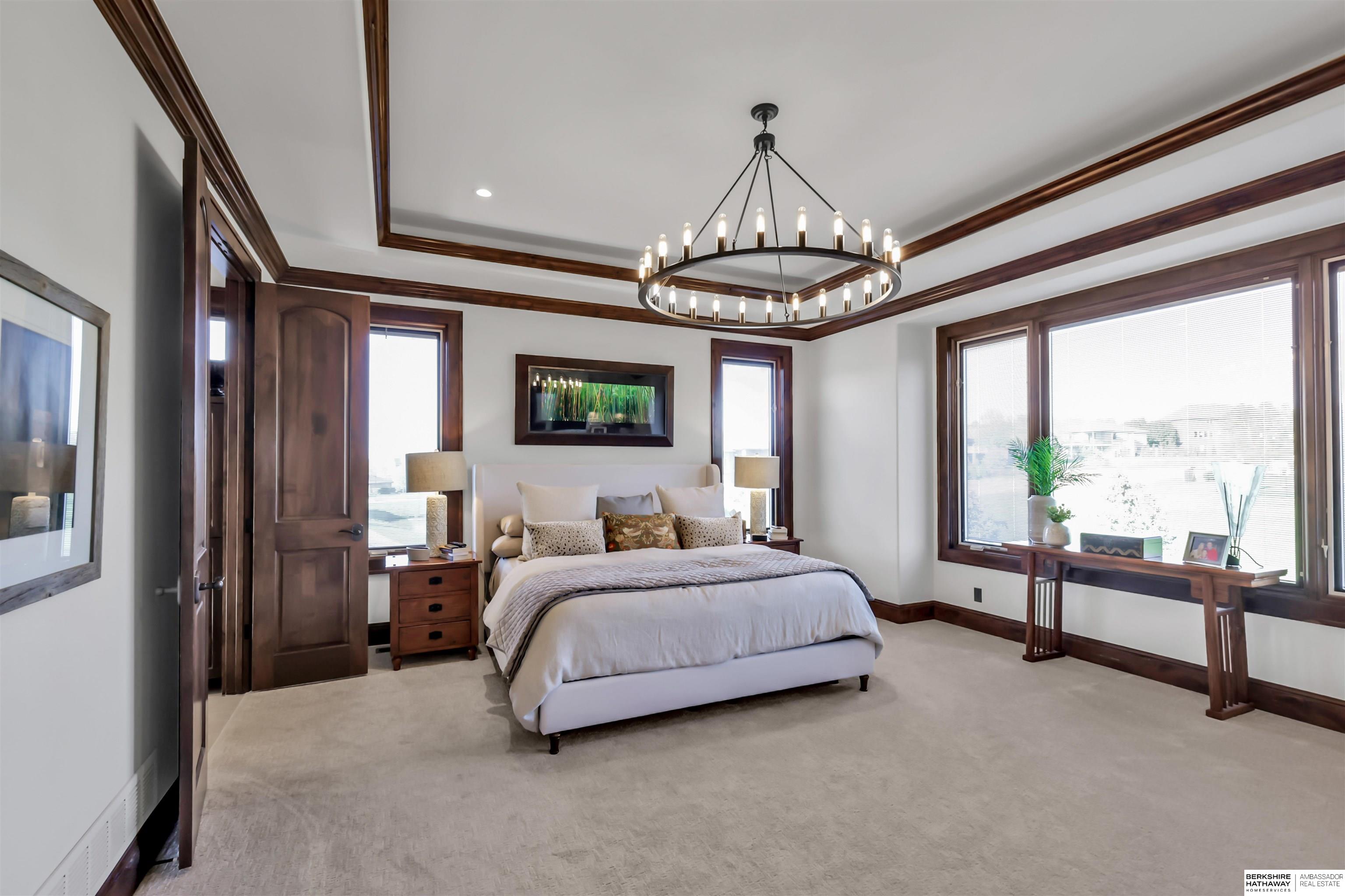 Elkhorn, Nebraska 68022, United States, 6 Bedrooms Bedrooms, ,4 BathroomsBathrooms,Residential,Pending,120163