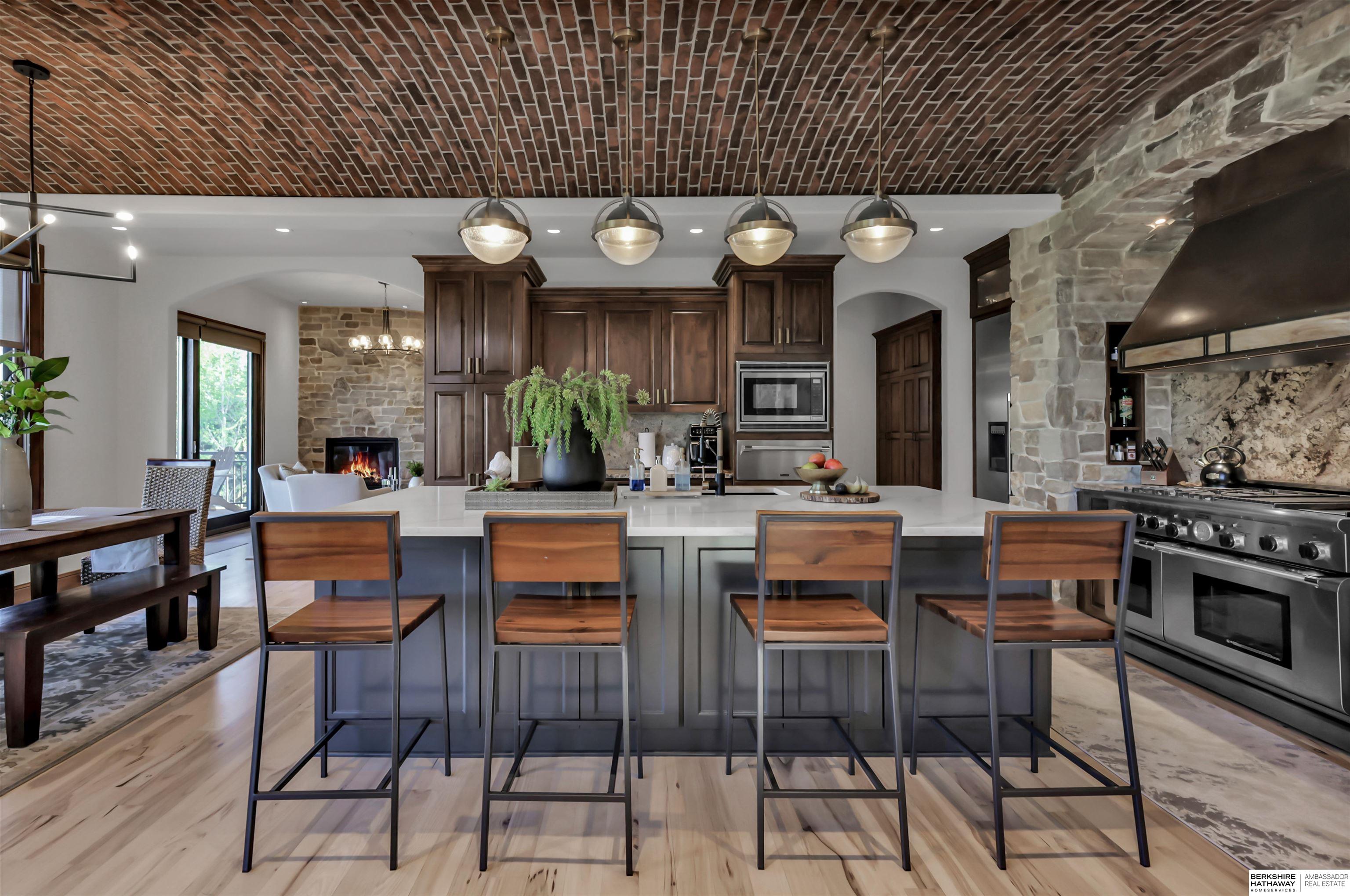 Elkhorn, Nebraska 68022, United States, 6 Bedrooms Bedrooms, ,4 BathroomsBathrooms,Residential,Pending,120163