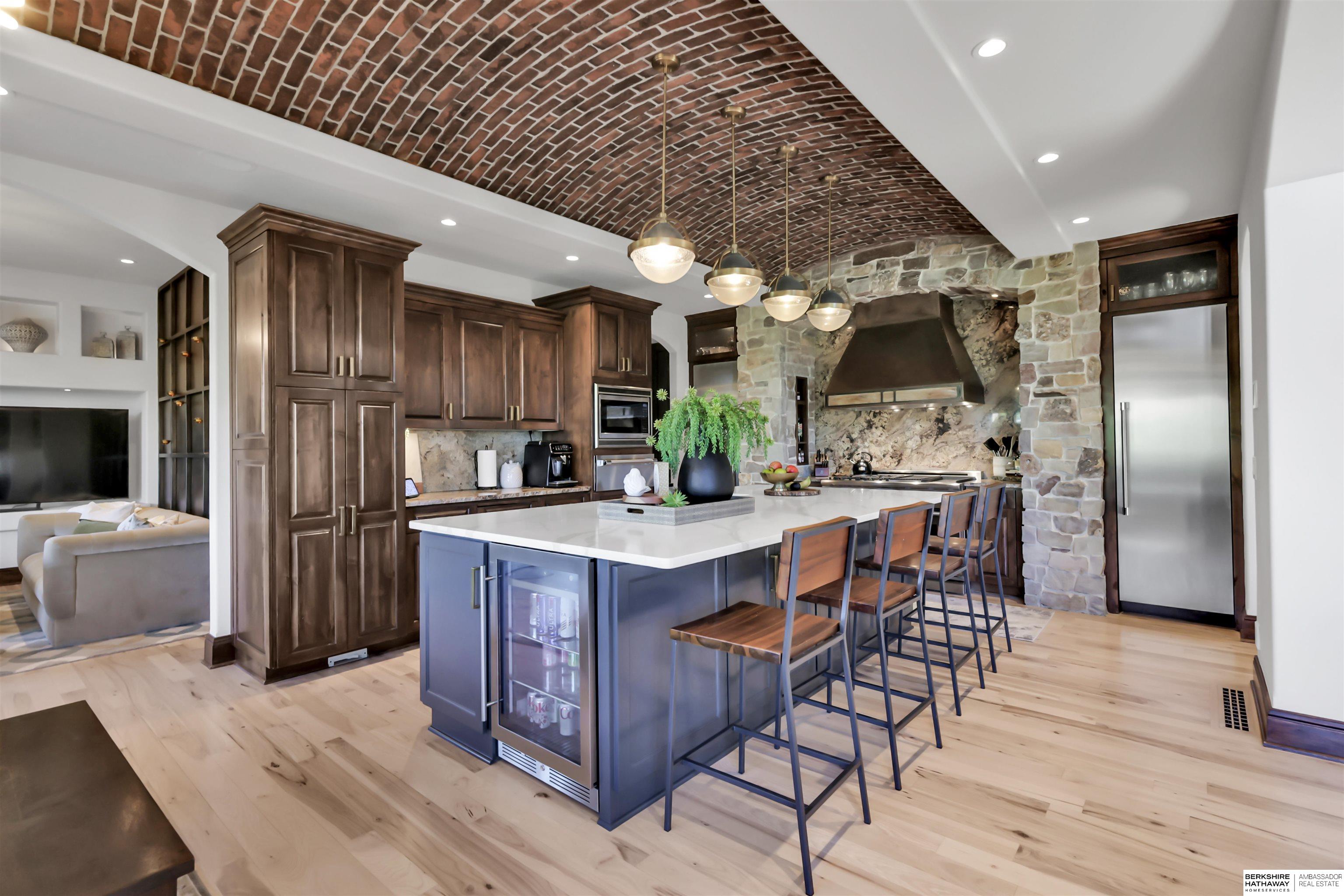 Elkhorn, Nebraska 68022, United States, 6 Bedrooms Bedrooms, ,4 BathroomsBathrooms,Residential,Pending,120163