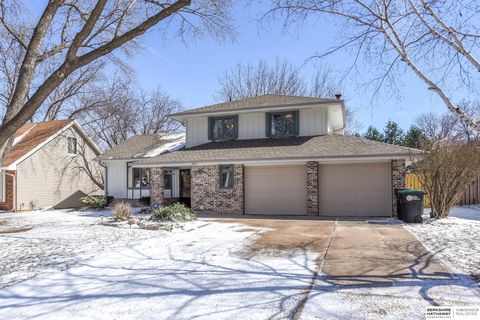 Photo of 2211 S 166th Street, Omaha, NE 68130 (MLS # 22606764)
