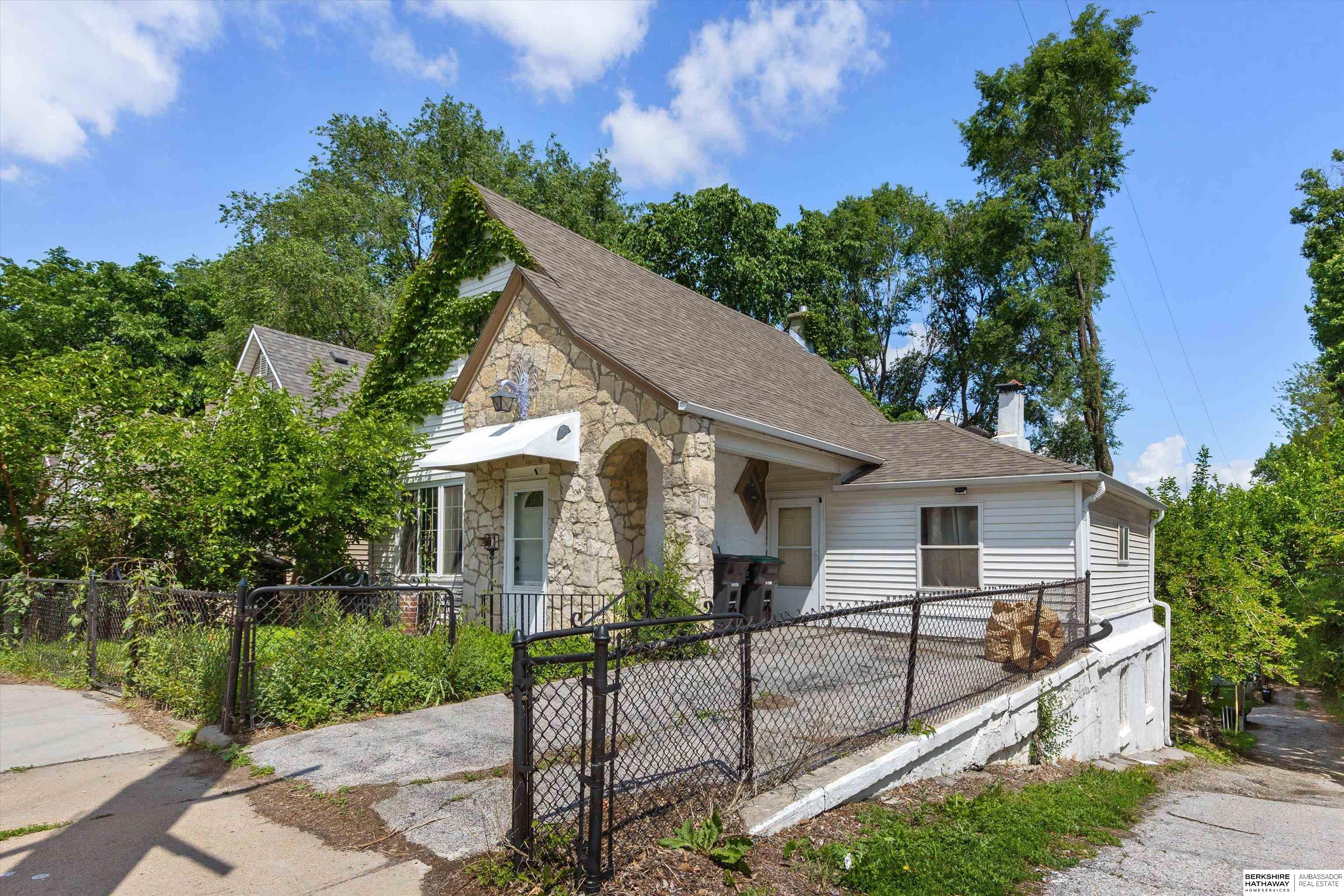 Omaha, Nebraska 68108, United States, 3 Bedrooms Bedrooms, ,2 BathroomsBathrooms,Residential,Active,175968