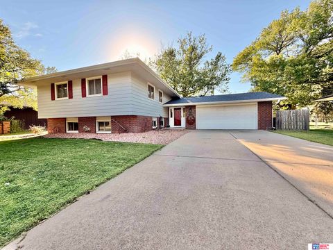 Photo of 1643 N 2nd Street, Seward, NE 68434 (MLS # 22528881)