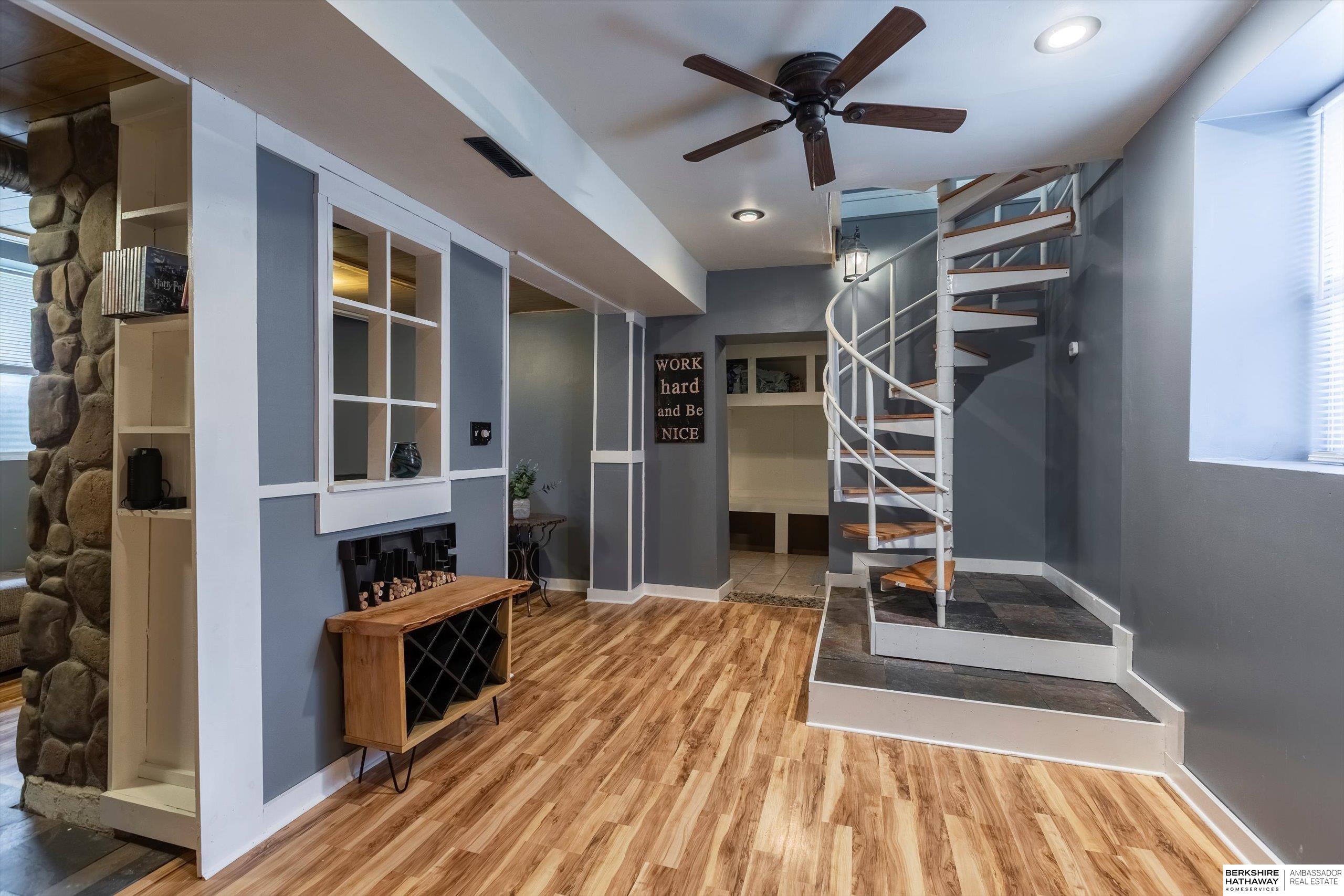 Omaha, Nebraska 68132, United States, 2 Bedrooms Bedrooms, ,2 BathroomsBathrooms,Residential,Pending,140024