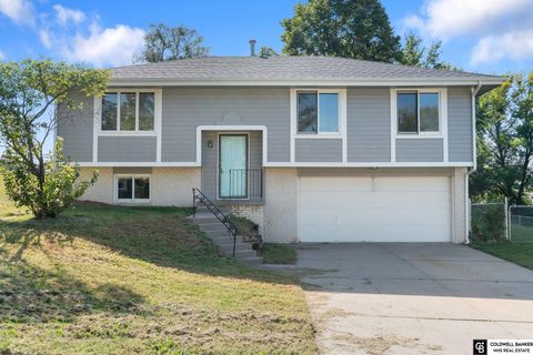 Photo of 19025 Morrissey Circle, Elkhorn, NE 68022 (MLS # 22529491)