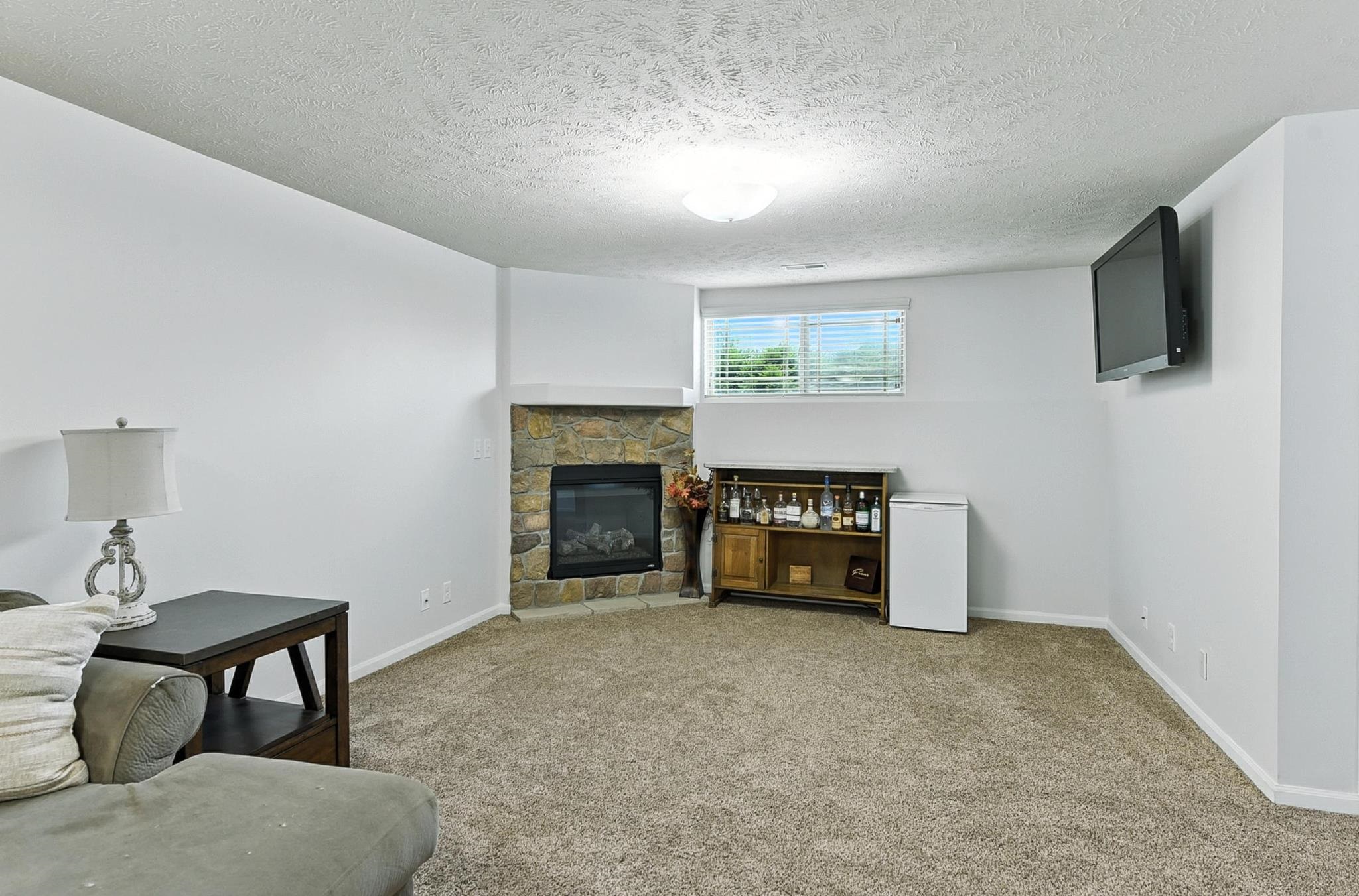 Omaha, Nebraska 68135, United States, 3 Bedrooms Bedrooms, ,2 BathroomsBathrooms,Residential,Active,179288