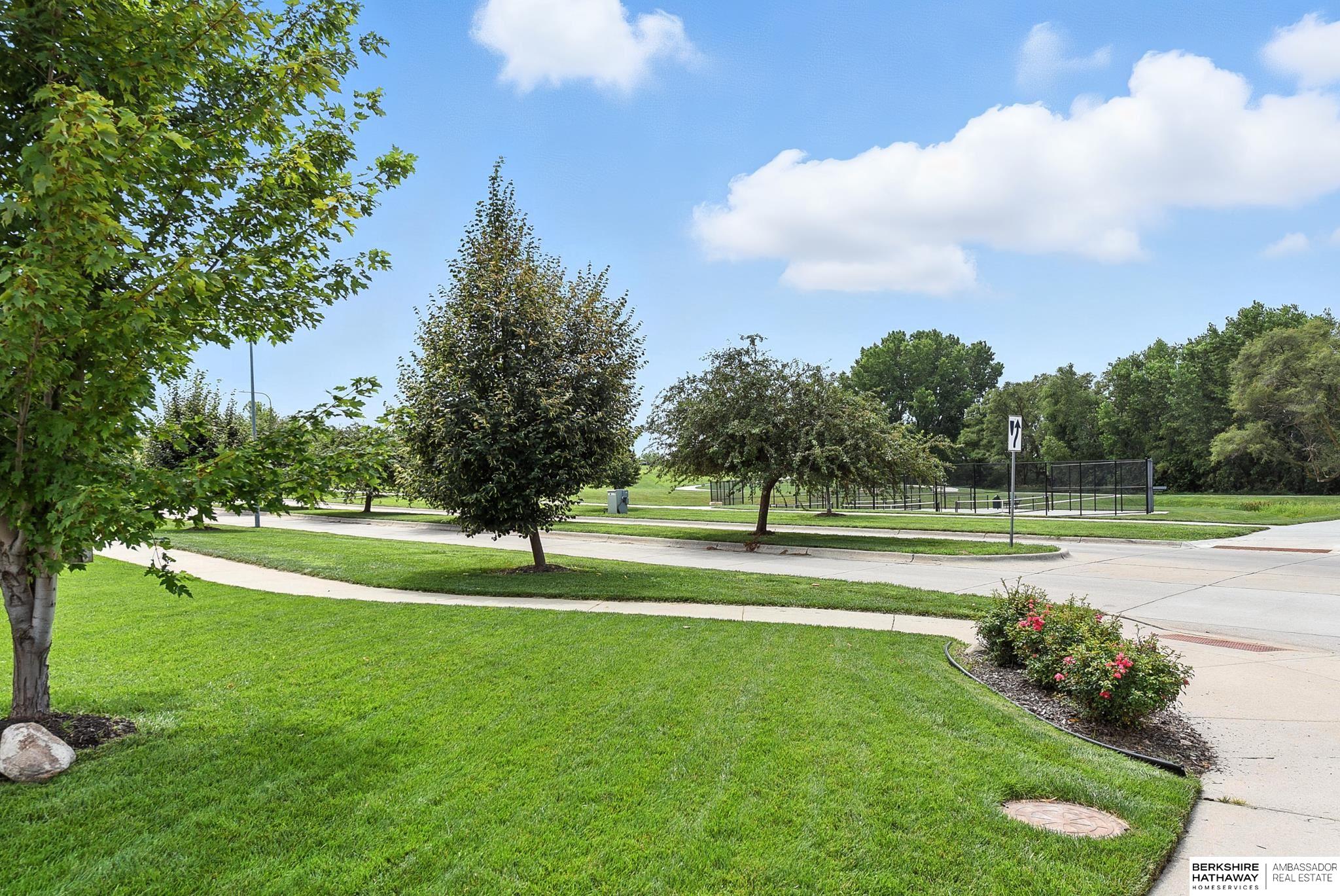 Omaha, Nebraska 68135, United States, 3 Bedrooms Bedrooms, ,2 BathroomsBathrooms,Residential,Active,179288