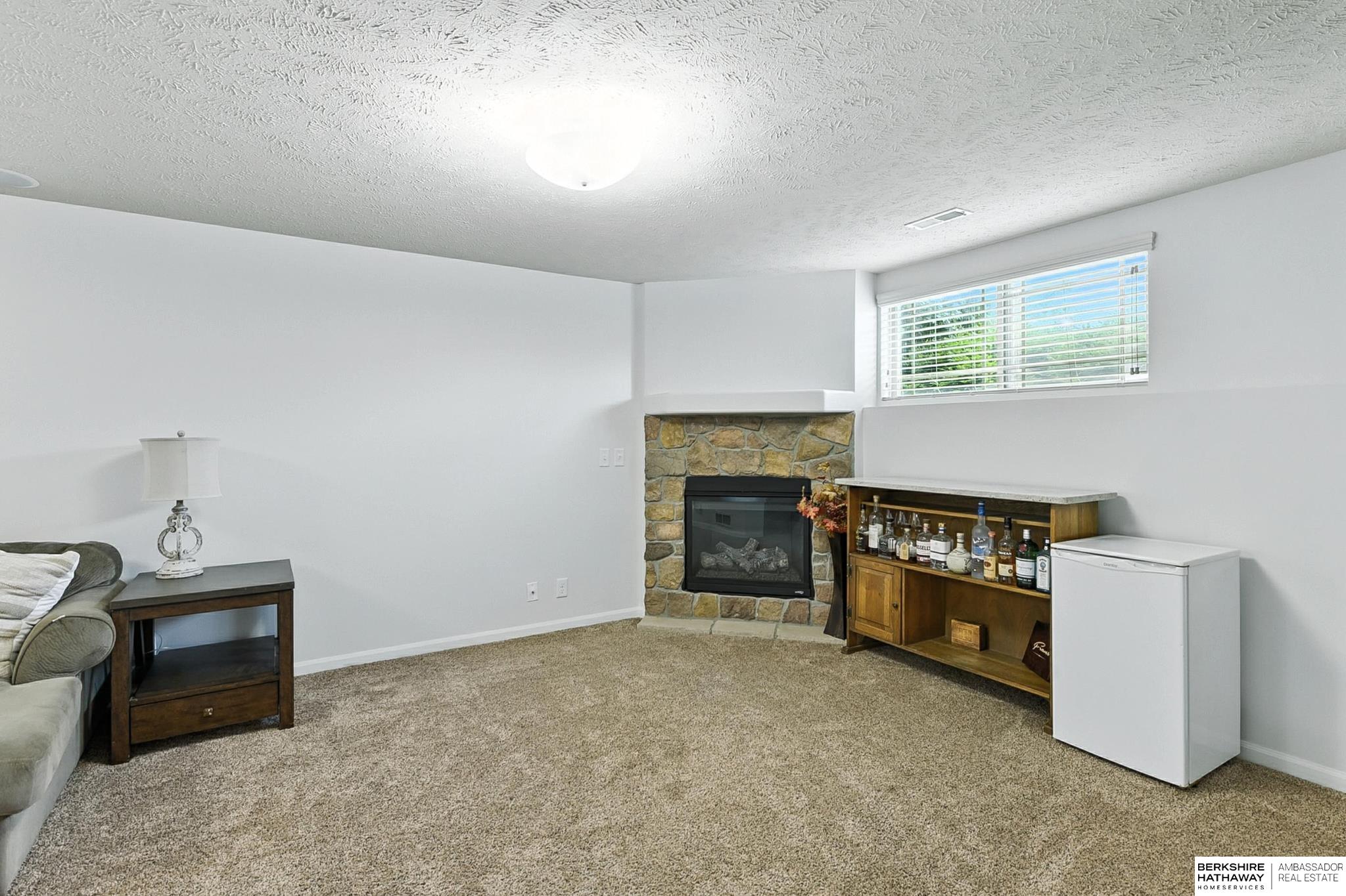 Omaha, Nebraska 68135, United States, 3 Bedrooms Bedrooms, ,2 BathroomsBathrooms,Residential,Active,179288