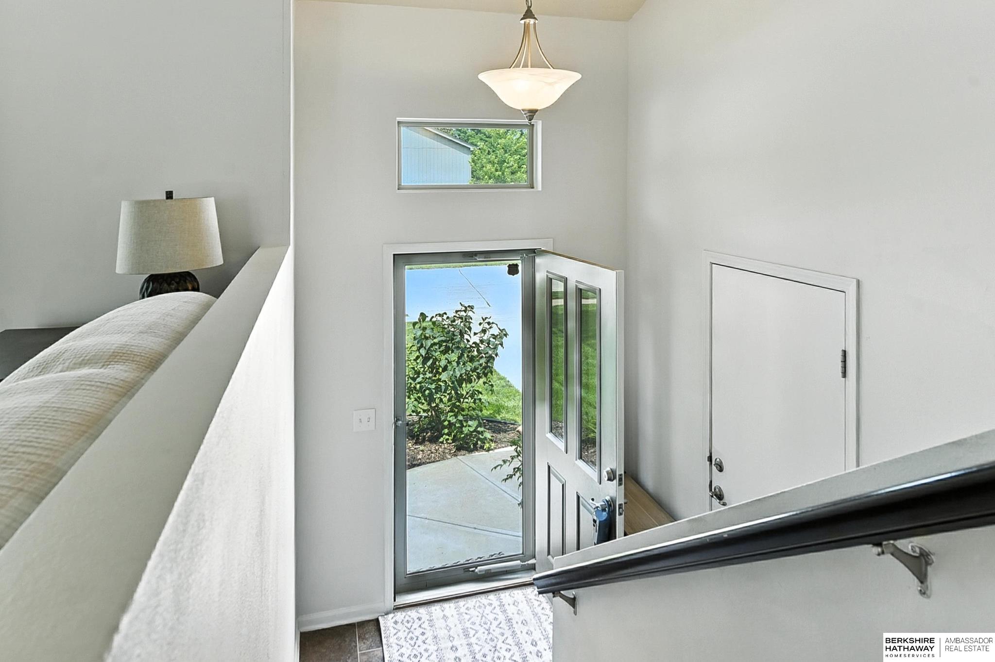 Omaha, Nebraska 68135, United States, 3 Bedrooms Bedrooms, ,2 BathroomsBathrooms,Residential,Active,179288