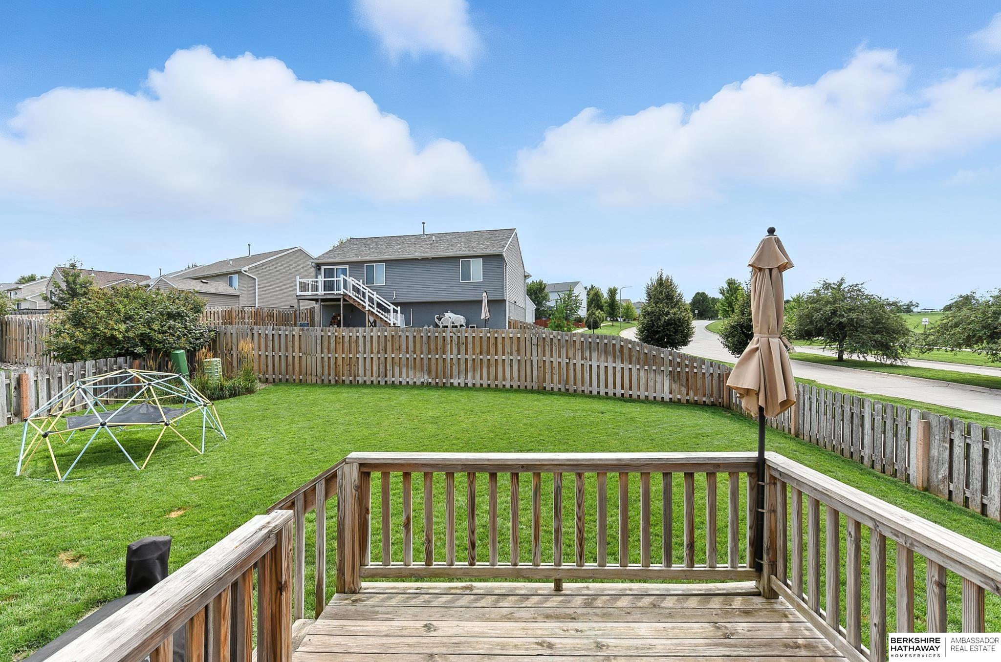 Omaha, Nebraska 68135, United States, 3 Bedrooms Bedrooms, ,2 BathroomsBathrooms,Residential,Active,179288