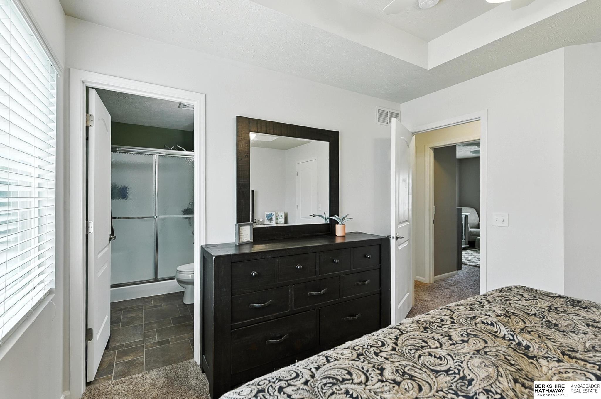 Omaha, Nebraska 68135, United States, 3 Bedrooms Bedrooms, ,2 BathroomsBathrooms,Residential,Active,179288