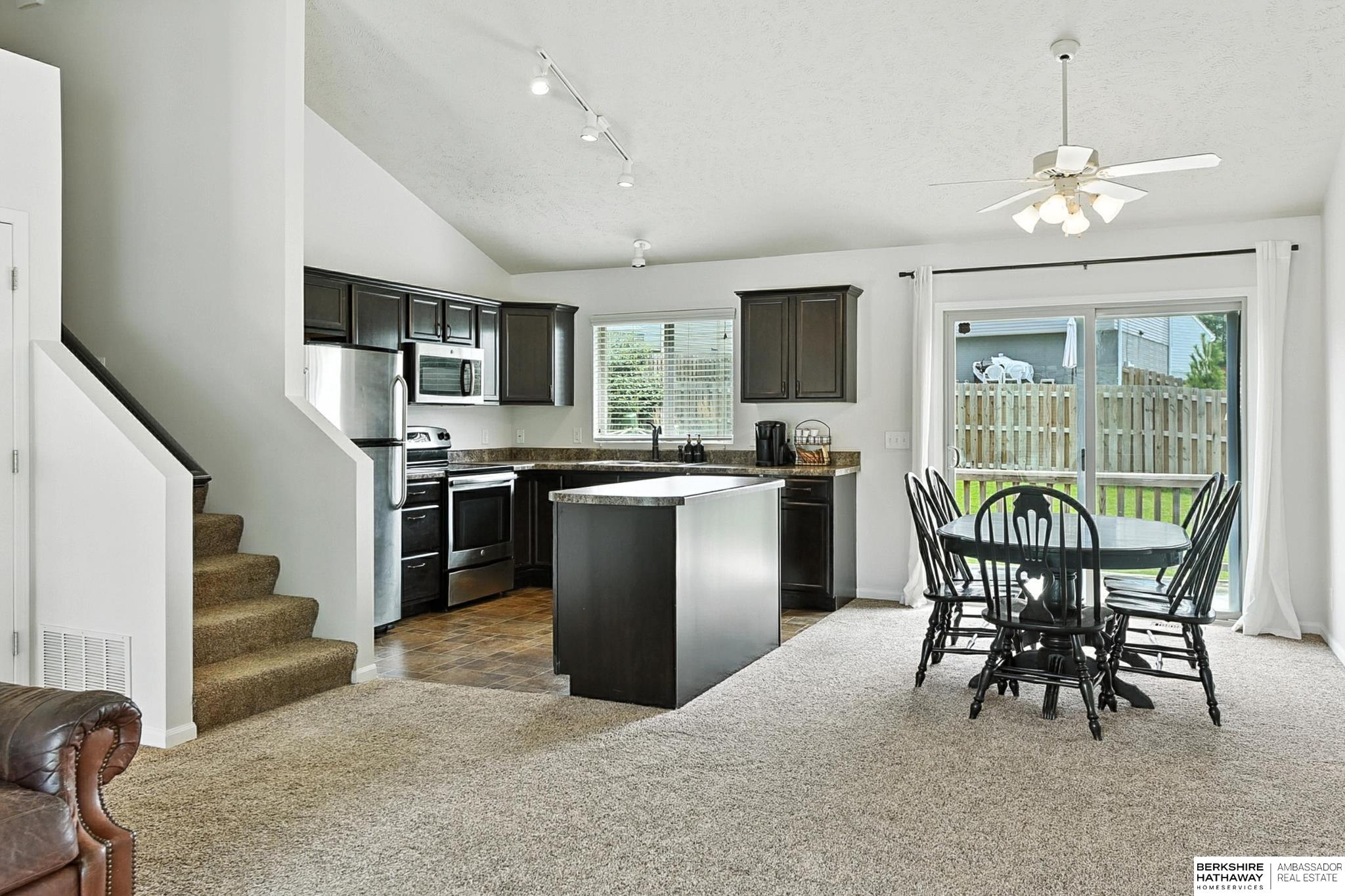 Omaha, Nebraska 68135, United States, 3 Bedrooms Bedrooms, ,2 BathroomsBathrooms,Residential,Active,179288