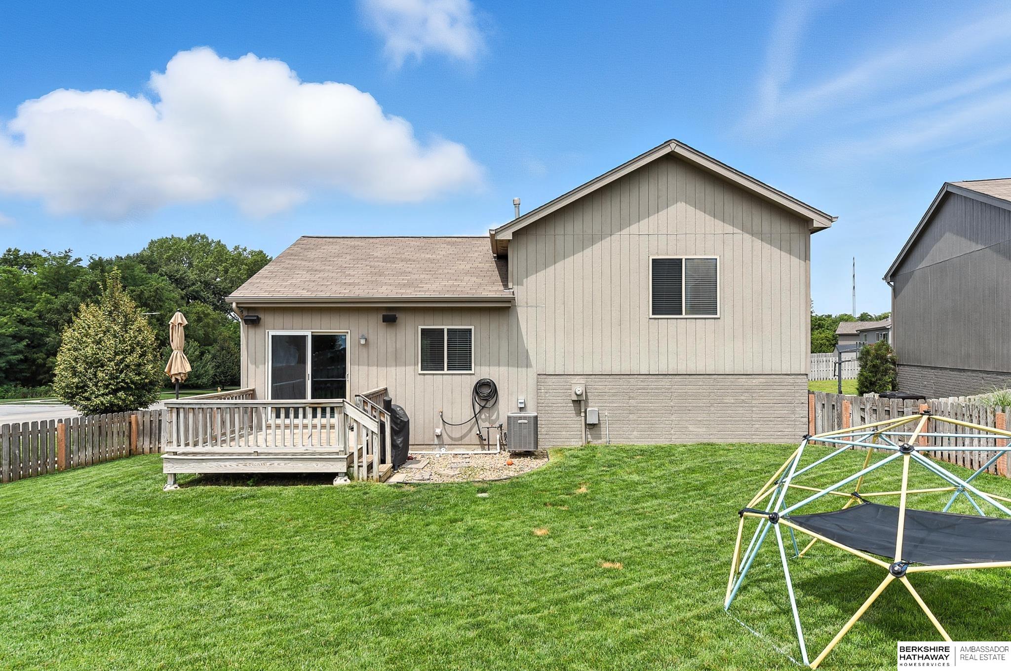 Omaha, Nebraska 68135, United States, 3 Bedrooms Bedrooms, ,2 BathroomsBathrooms,Residential,Active,179288