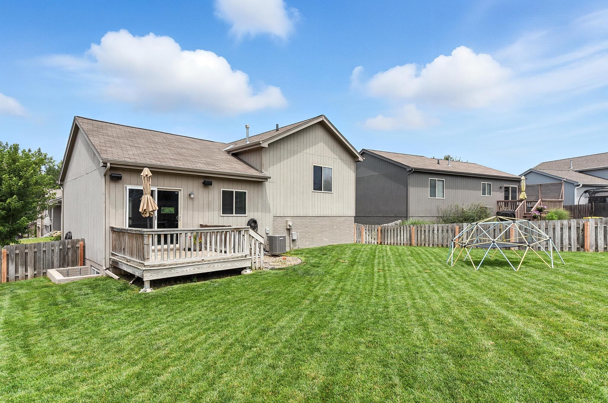 Omaha, Nebraska 68135, United States, 3 Bedrooms Bedrooms, ,2 BathroomsBathrooms,Residential,Active,179288