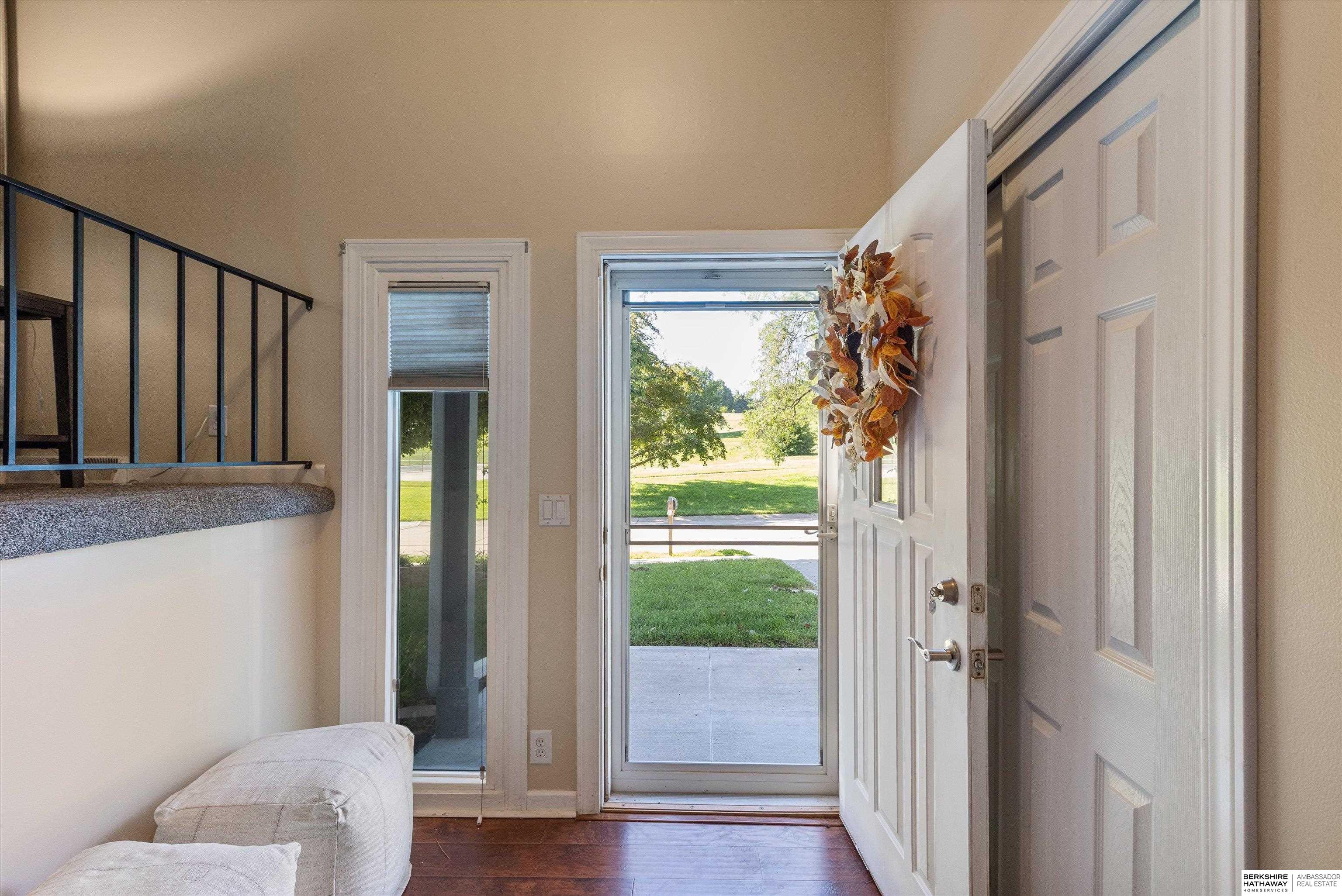 Omaha, Nebraska 68164, United States, 3 Bedrooms Bedrooms, ,2 BathroomsBathrooms,Residential,Active,163557