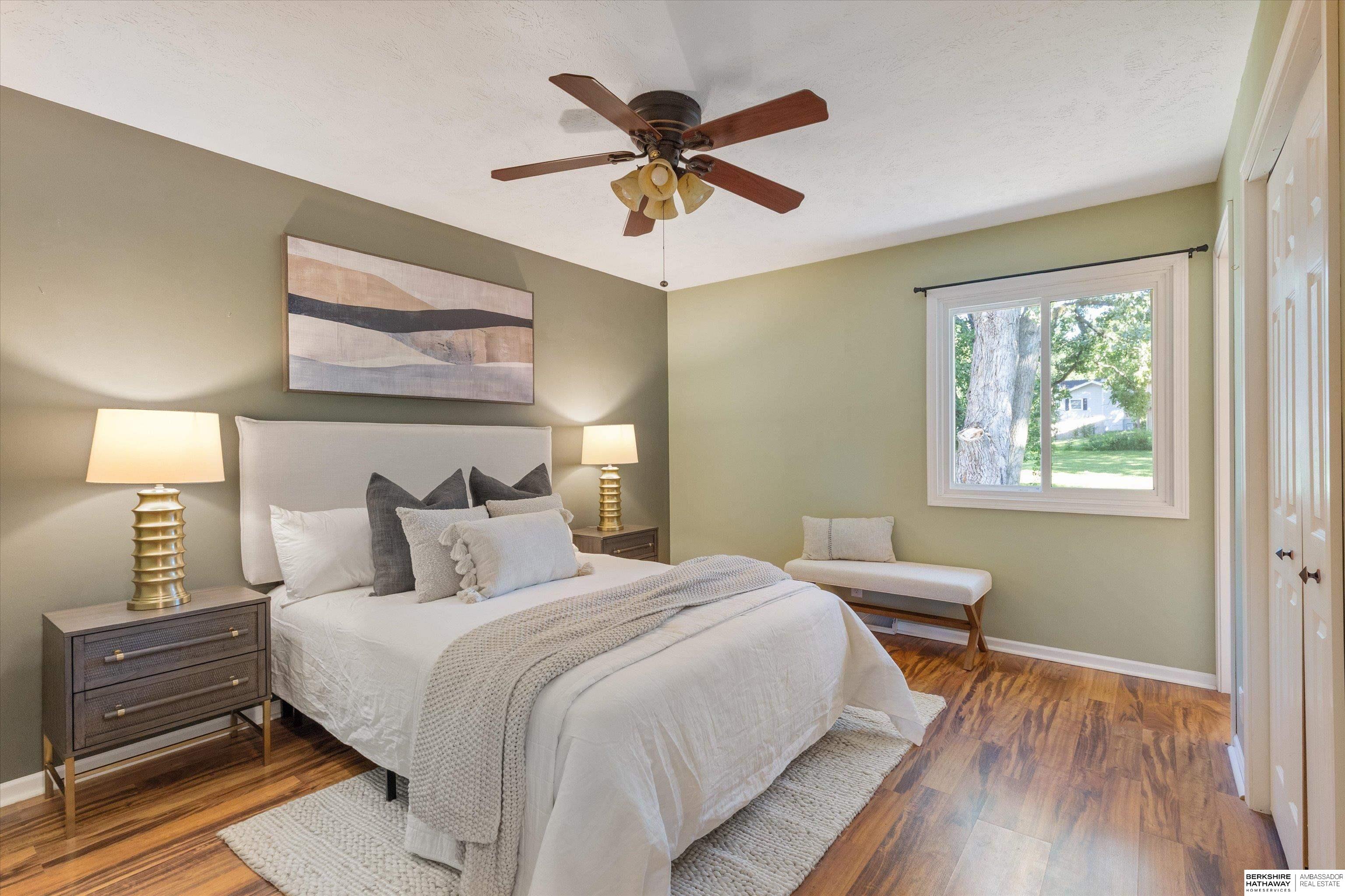 Omaha, Nebraska 68164, United States, 3 Bedrooms Bedrooms, ,2 BathroomsBathrooms,Residential,Active,163557