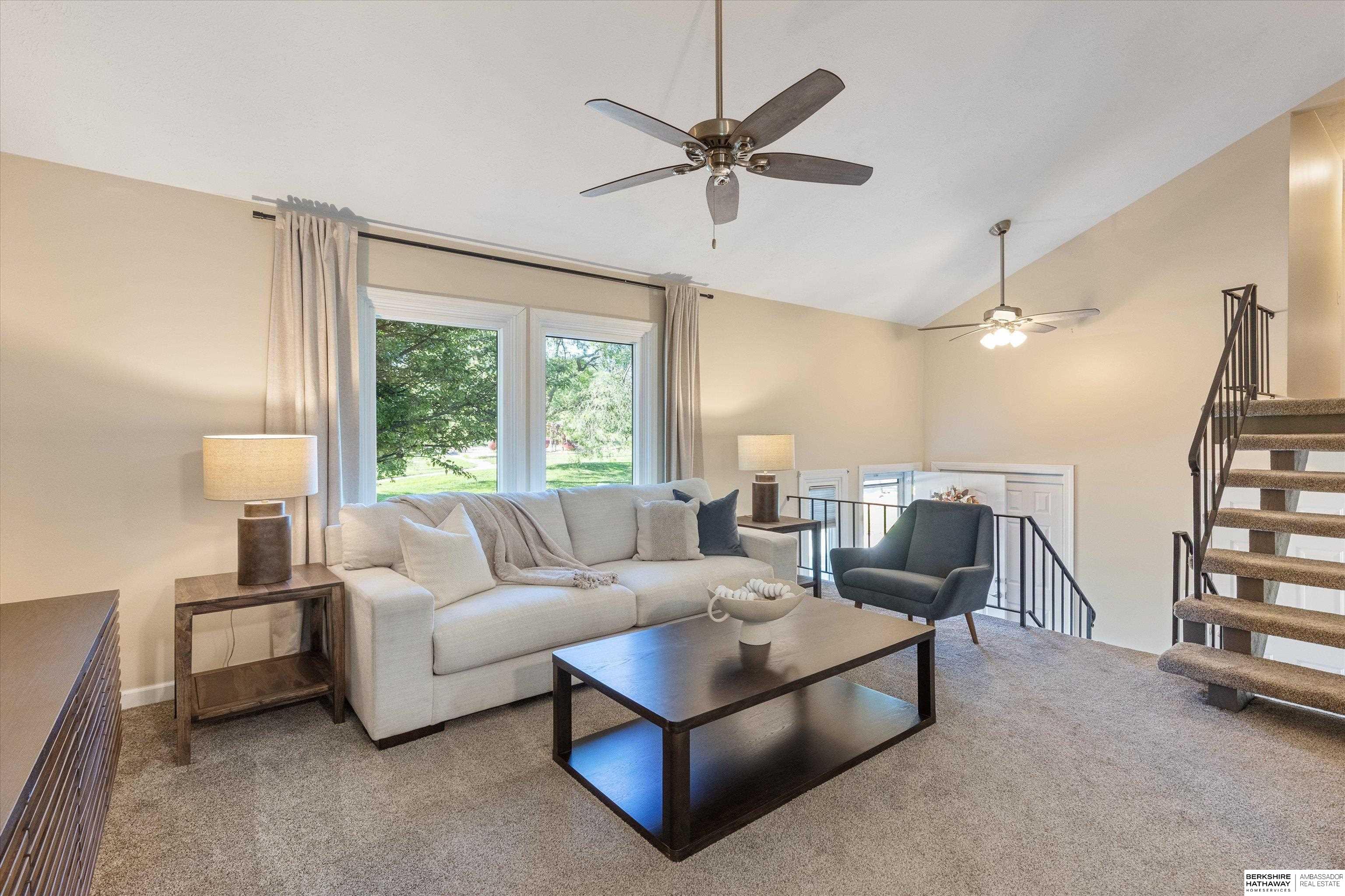 Omaha, Nebraska 68164, United States, 3 Bedrooms Bedrooms, ,2 BathroomsBathrooms,Residential,Active,163557