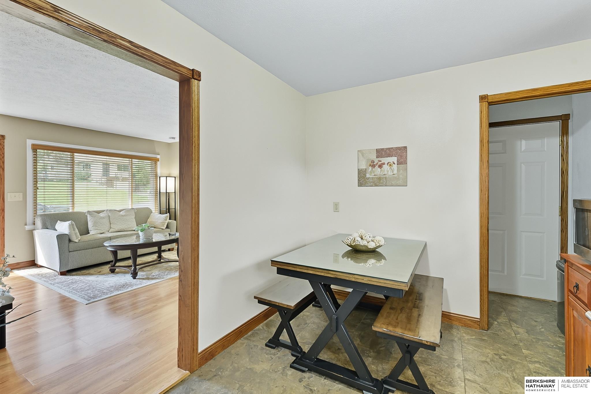 Omaha, Nebraska 68114, United States, 3 Bedrooms Bedrooms, ,1 BathroomBathrooms,Residential,Active,215938