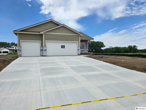 Photo of 11406 N 161 Avenue, Bennington, NE 68007 (MLS # 22615397)