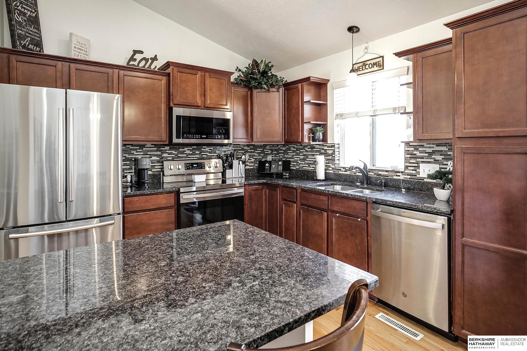 Omaha, Nebraska 68116, United States, 3 Bedrooms Bedrooms, ,2 BathroomsBathrooms,Residential,Active,217543