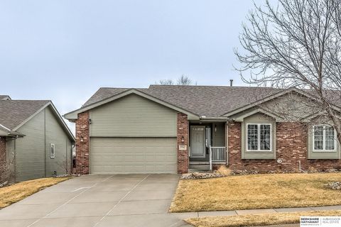 Photo of 5703 N 167 Avenue Circle, Omaha, NE 68116 (MLS # 22605798)