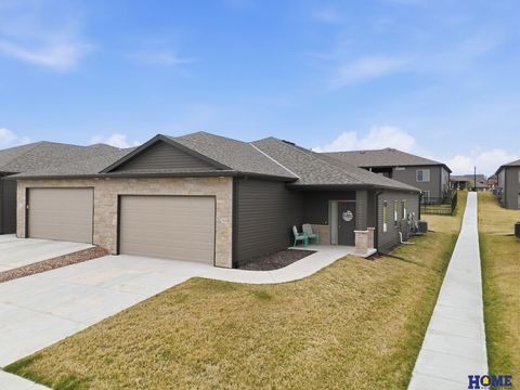 Photo of 2900 Kings Corner Drive, Lincoln, NE 68516 (MLS # 22607648)