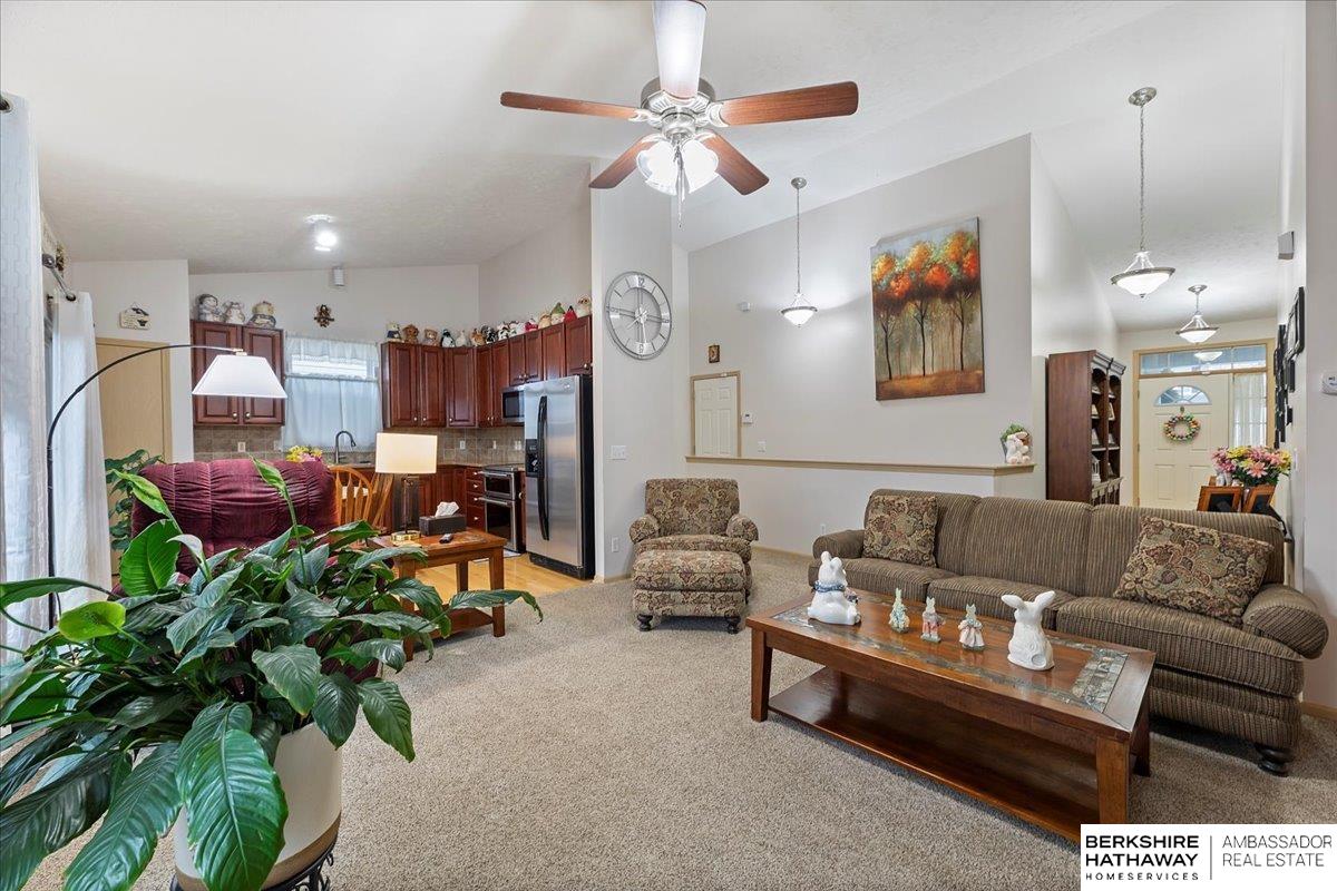 Bennington, Nebraska 68007, United States, 3 Bedrooms Bedrooms, ,2 BathroomsBathrooms,Residential,Active,116968