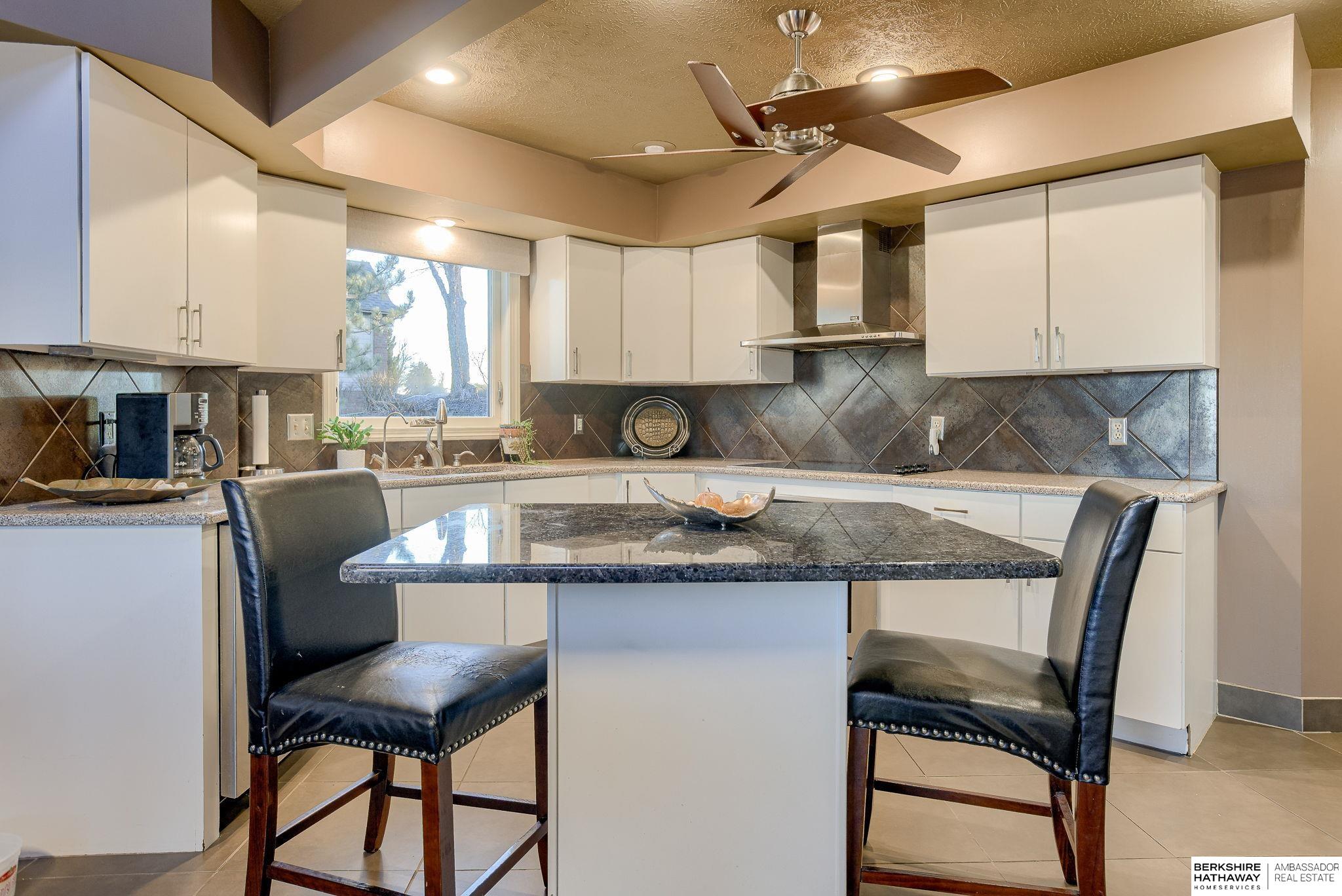 Louisville, Nebraska 68037, United States, 4 Bedrooms Bedrooms, ,3 BathroomsBathrooms,Residential,Active,159103