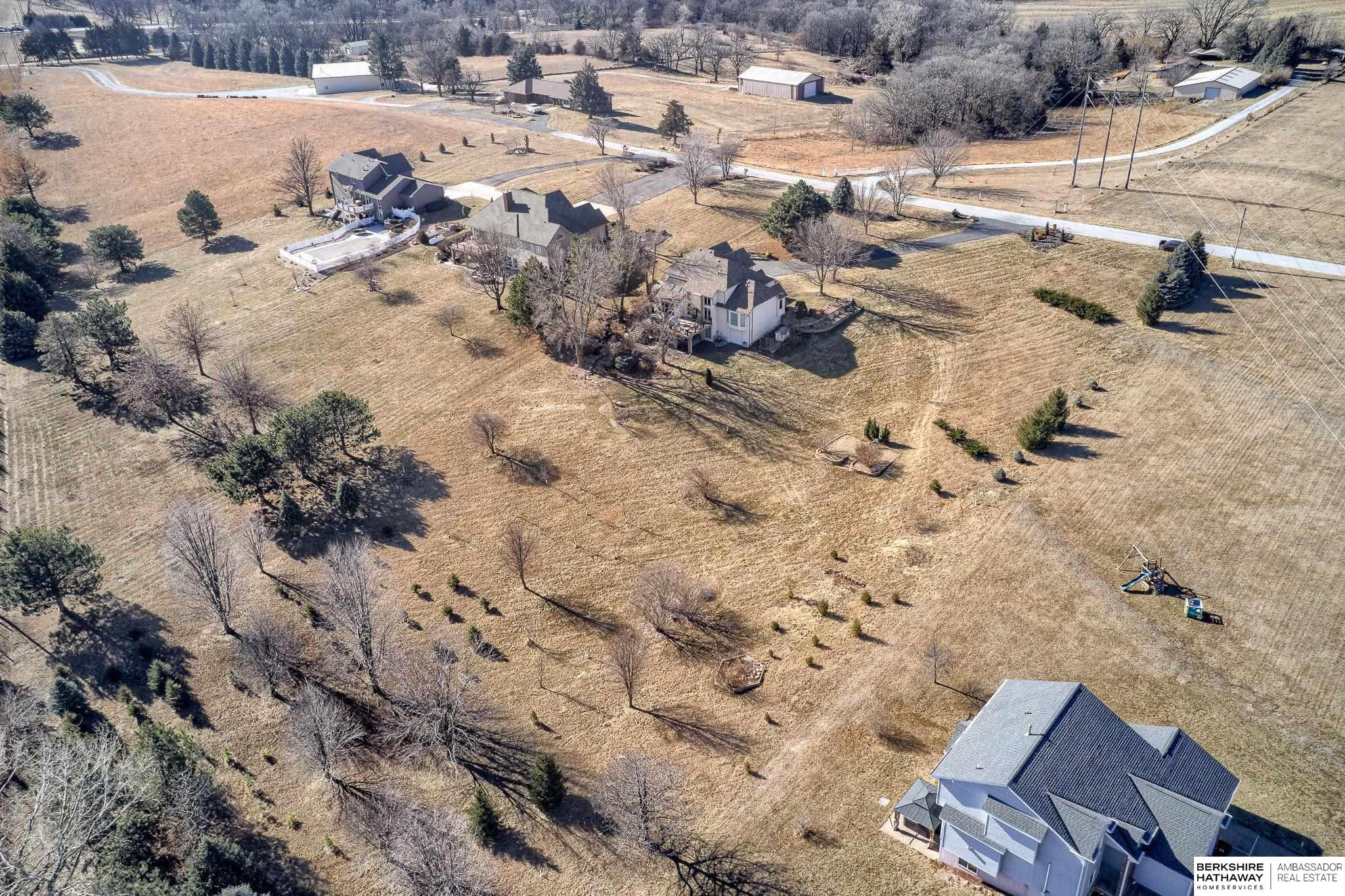 Louisville, Nebraska 68037, United States, 4 Bedrooms Bedrooms, ,3 BathroomsBathrooms,Residential,Active,159103